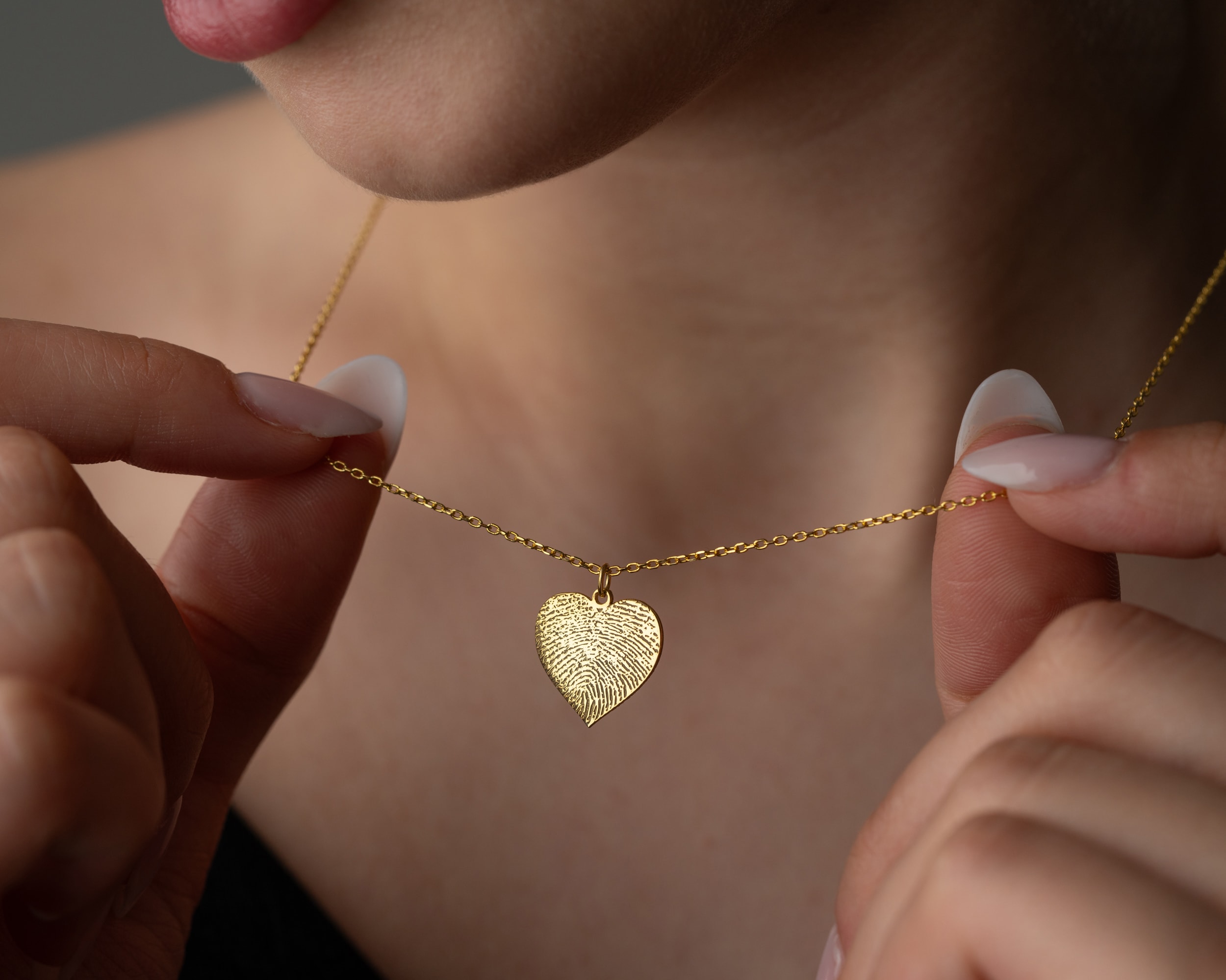 Kişiye Özel Disk, Oval veya Kalp Şekilli Çift Parmak İzi Kolye – Anlamlı Hatıra Takısı