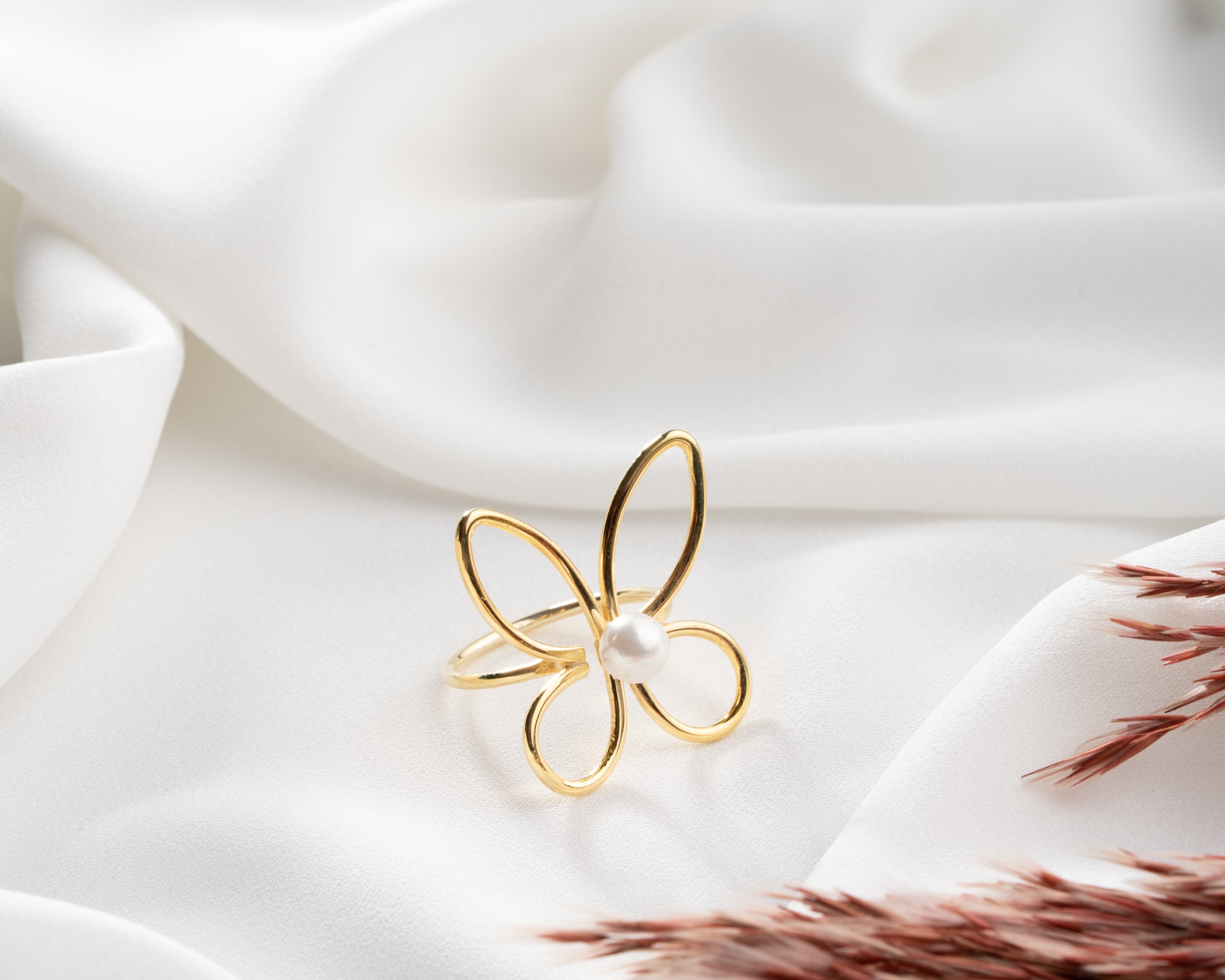 Gümüş İnci Kelebek Yüzük - Zarif ve Şık Kadın Yüzüğü