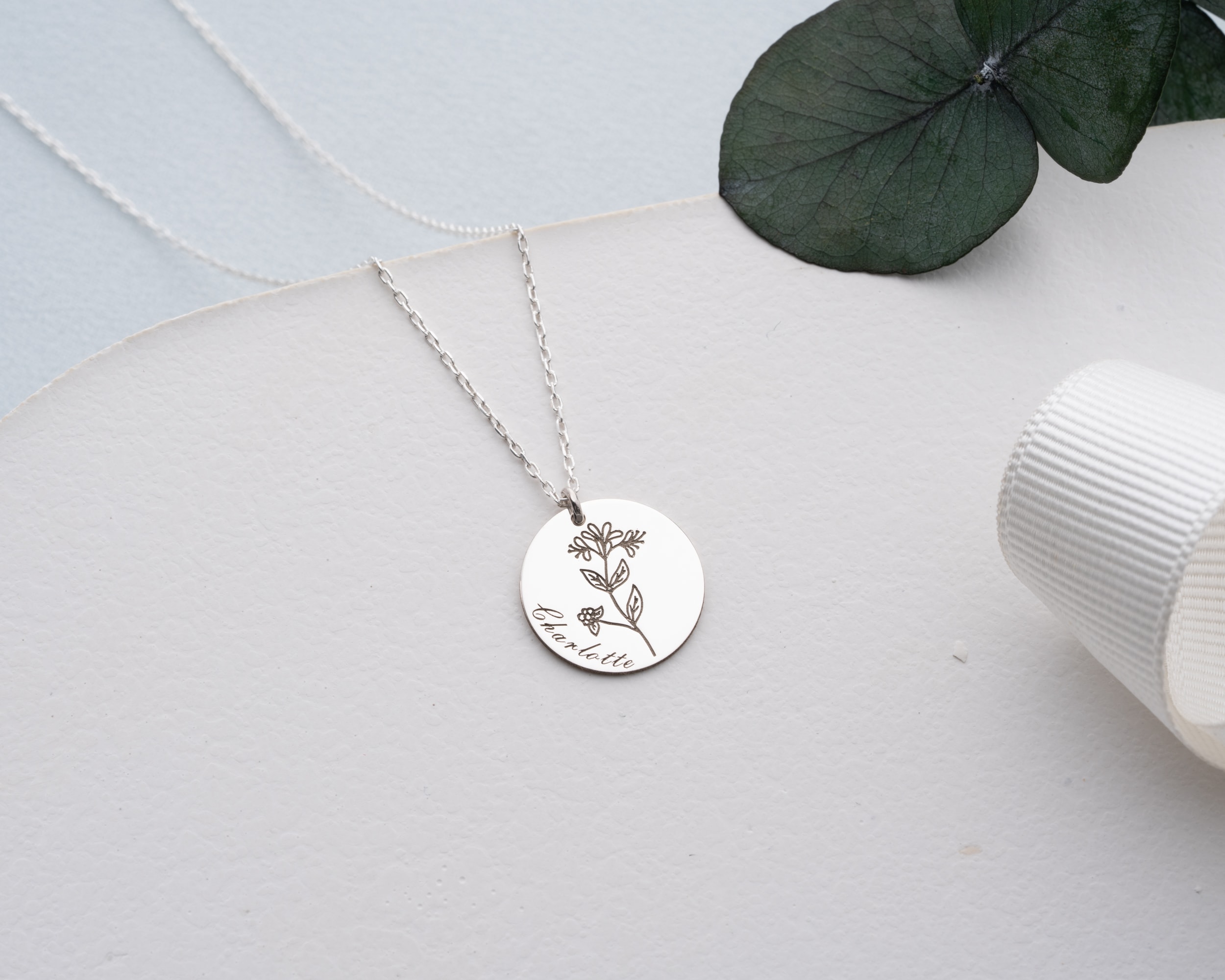 Doğum Çiçekli Disk İsim Kolye - Kişiye Özel Anlamlı Hediye | AG Gold Silver