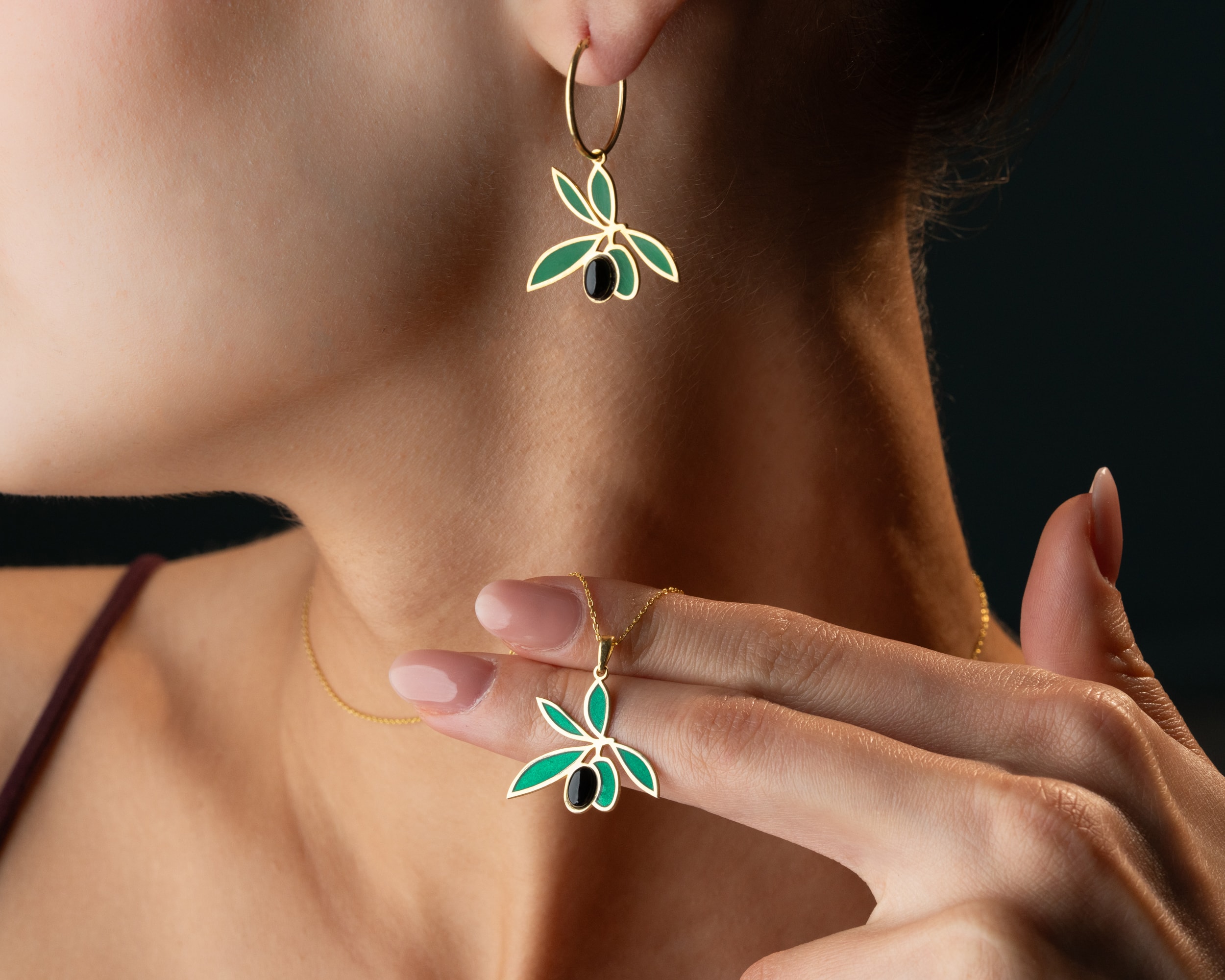 925 Gümüş Zeytin Dalı Kolye Küpe Seti – Oniks Taşlı ve Renkli Mineli Zarif Tasarım