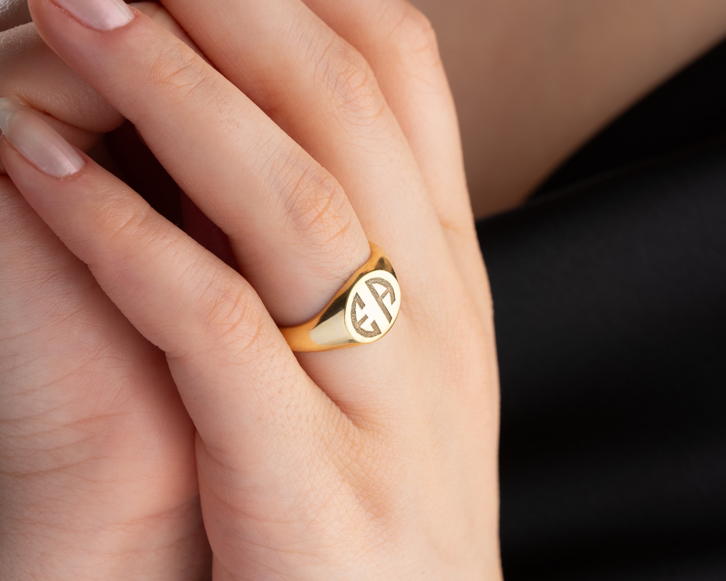 Ayarlanabilir Harf Yüzük – Kişiye Özel Zarif Takı 