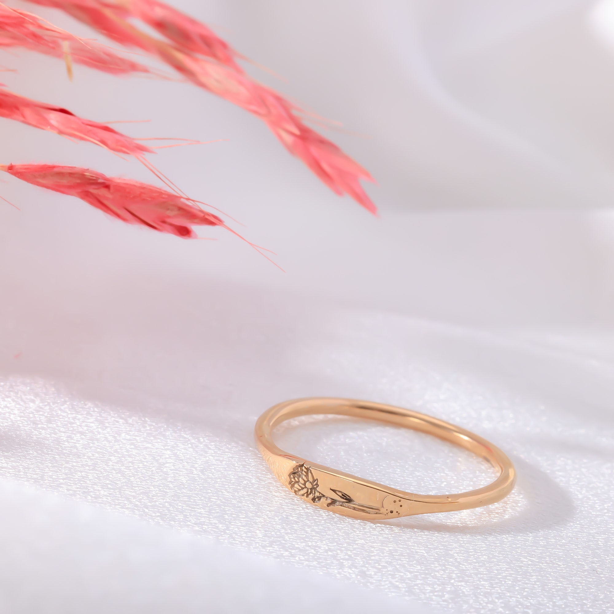 Doğum Çiçekli Yüzük – Kişiye Özel Anlamlı Takı