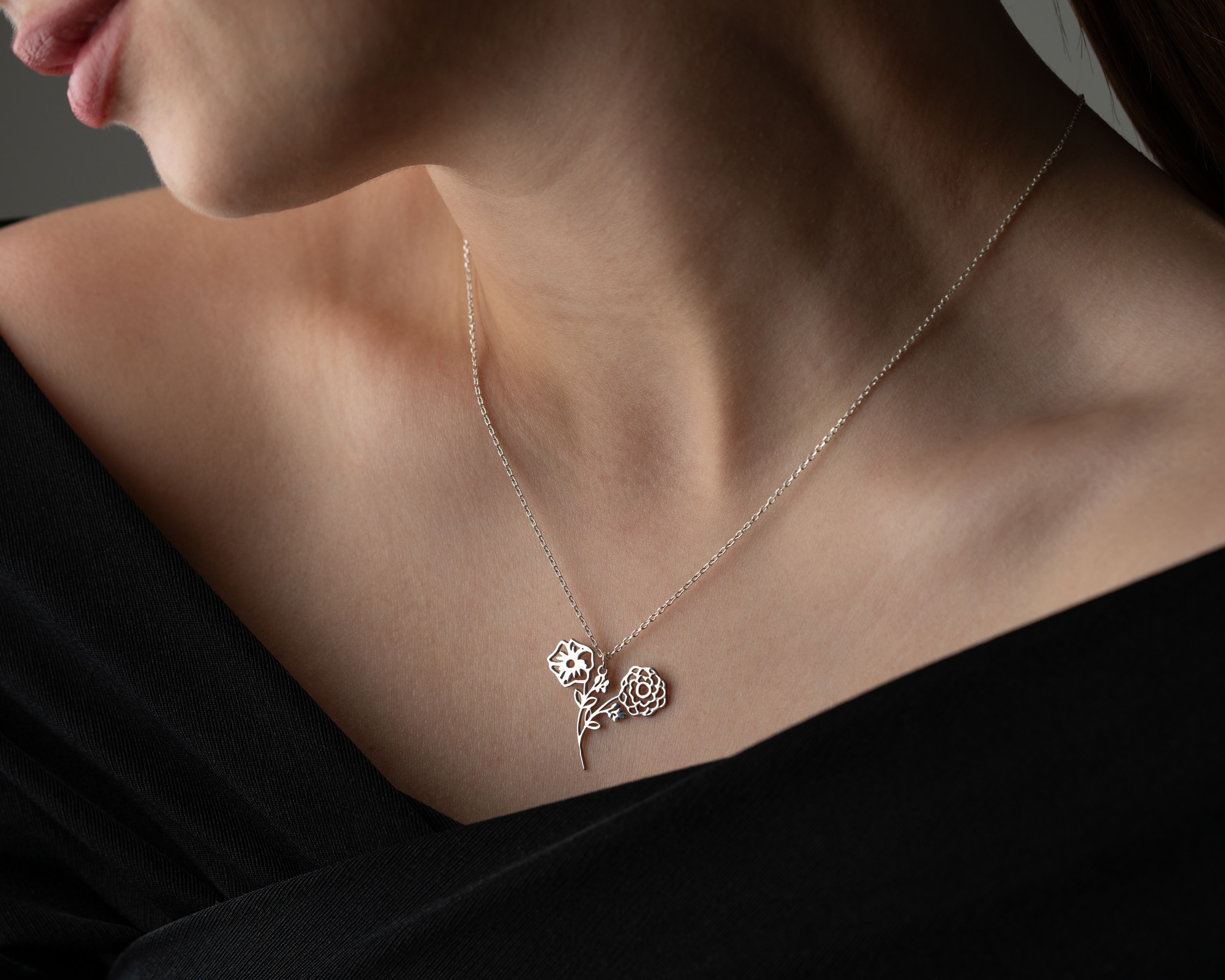 Çoklu Doğum Çiçeği Kolye – Aile Kolyesi | Kişiye Özel, Zarif ve Anlamlı