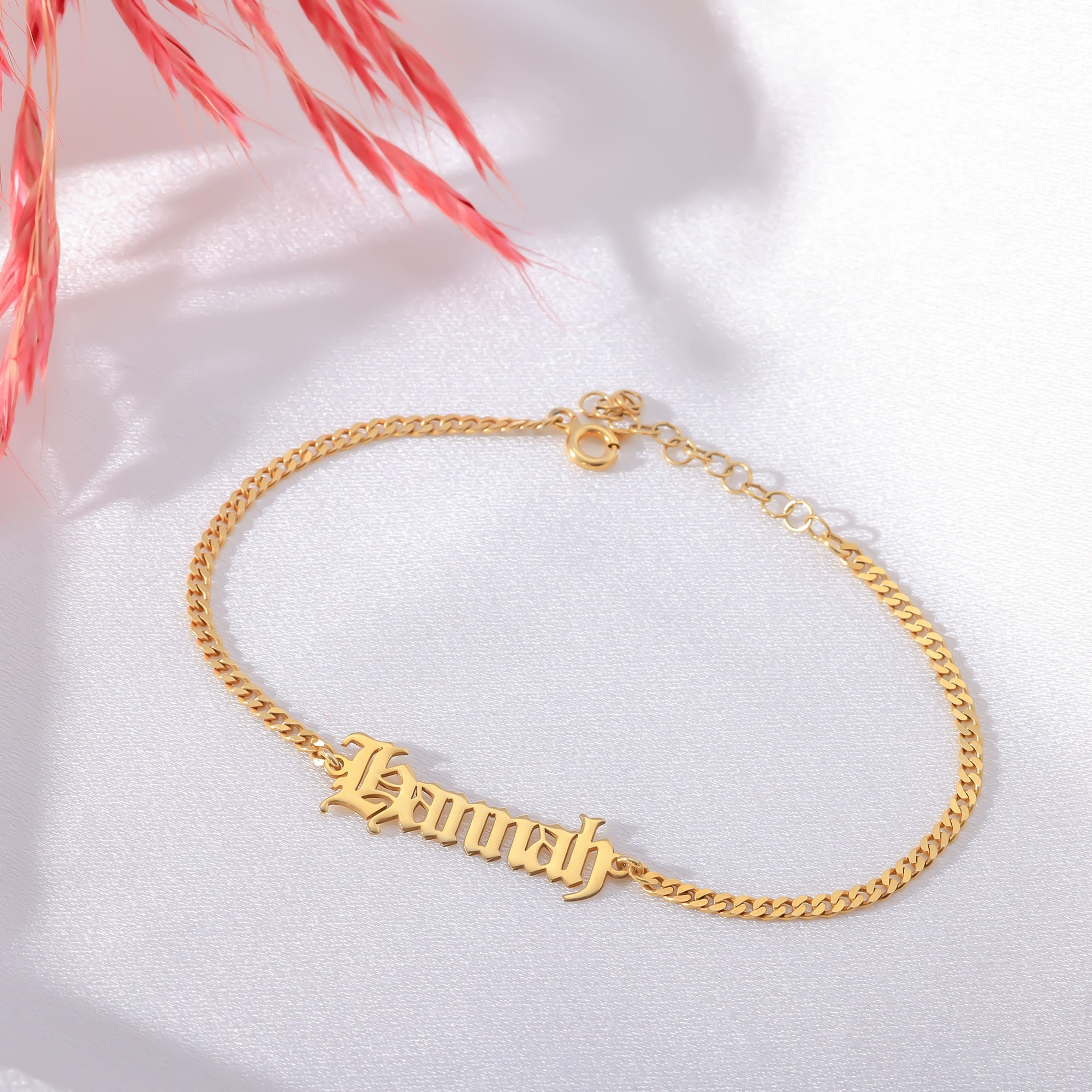 🔗 Gurmet Zincirli İsim Bileklik – Güçlü Stilinize Kişisel Bir Dokunuş - Unisex Gurmet Zincirli İsim Bileklik