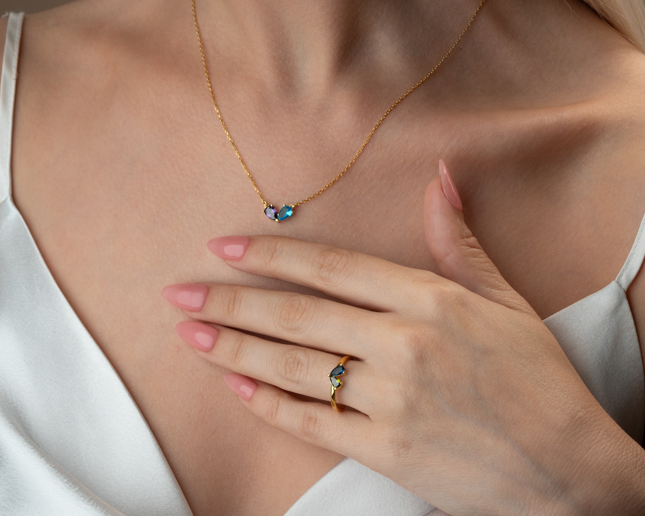 Kalp Şekilli Çift Doğum Taşlı Kolye – Yüzük Seti | Kişiye Özel Anlamlı Takı Seti