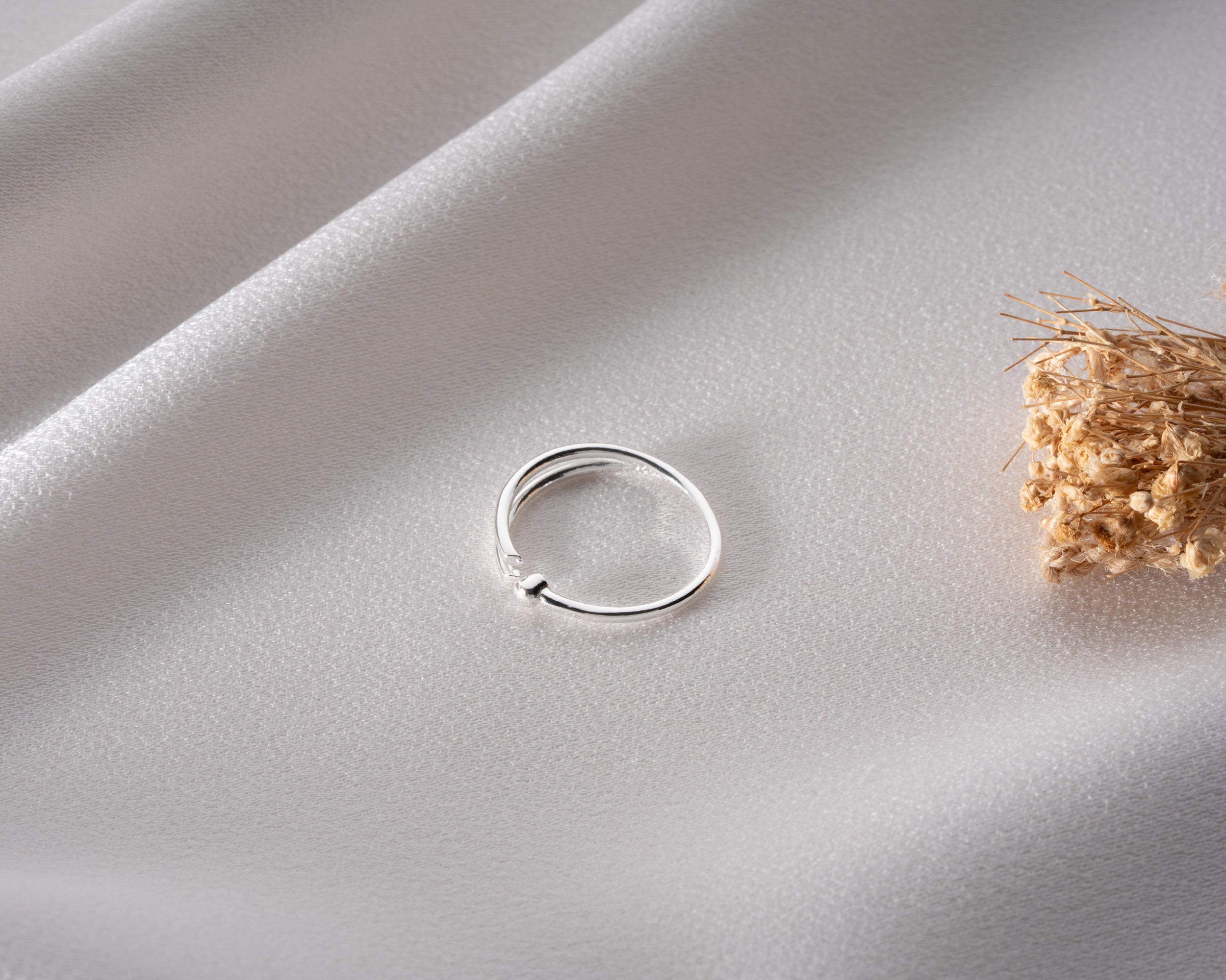 Minimal Uç Detaylı Ayarlanabilir Yüzük – Modern Zarafetin Simgesi | 925 Ayar Gümüş