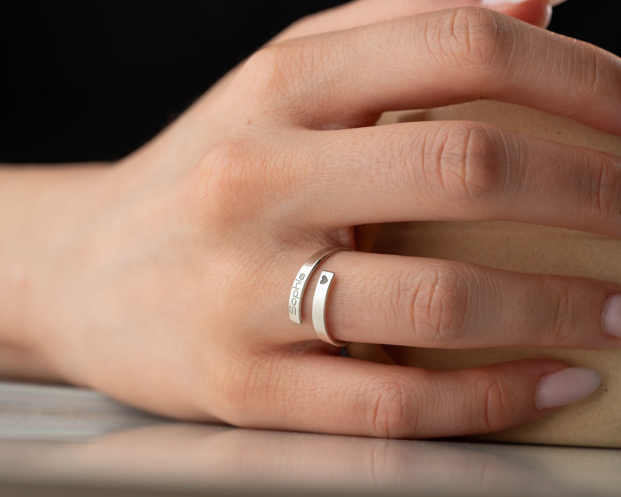 Ayarlanabilir Kişiye Özel İsim Yüzük – Kişiselleştirilmiş Zarif Tasarım | Gold, Rose, Gümüş