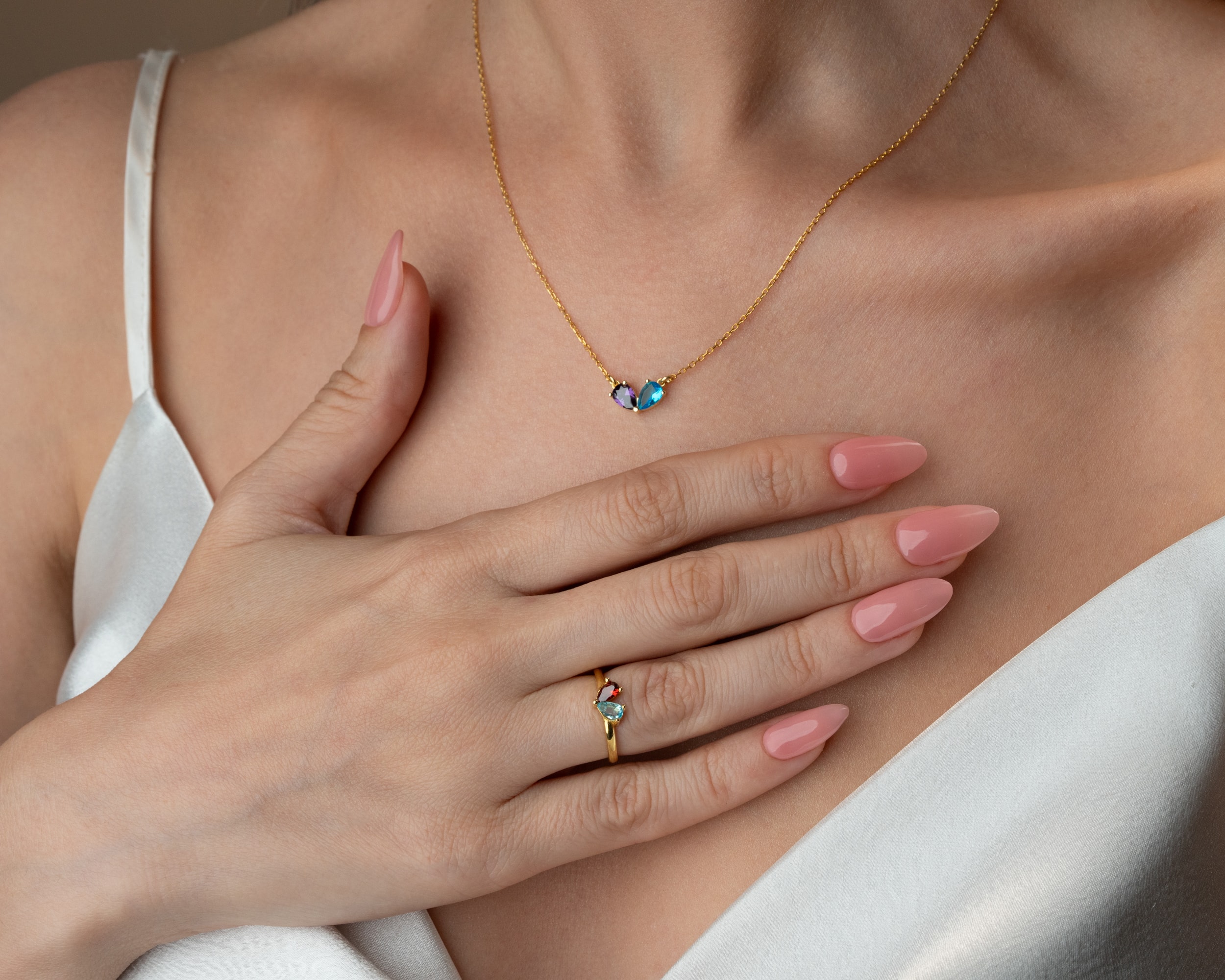 Kalp Şekilli Çift Doğum Taşlı Kolye – Yüzük Seti | Kişiye Özel Anlamlı Takı Seti