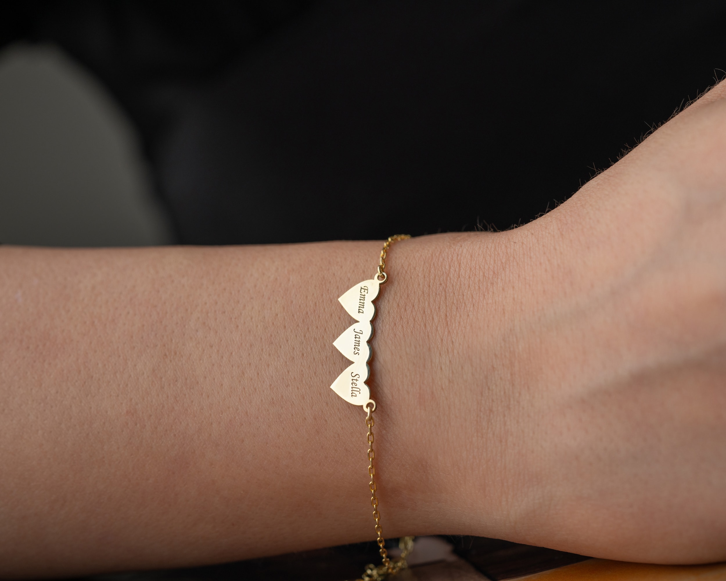 İsim Yazılı Kalp Bileklik – Minimal ve Şık Tasarım | Sevdiklerinize Özel Hediye