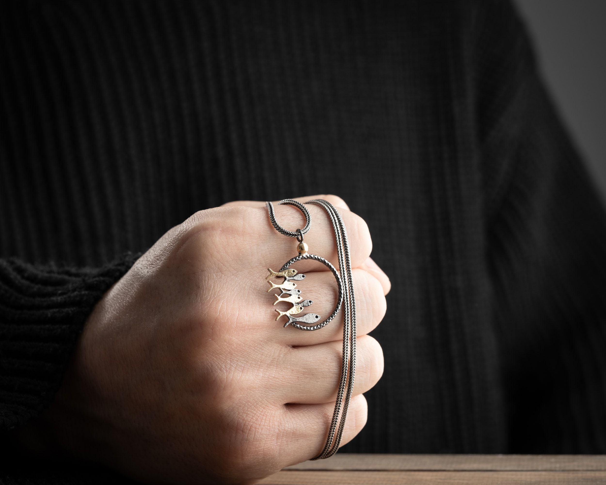 Balık Ailesi Erkek Kolye | Tilki Kuyruğu Zincirli Anlamlı ve Şık Tasarım