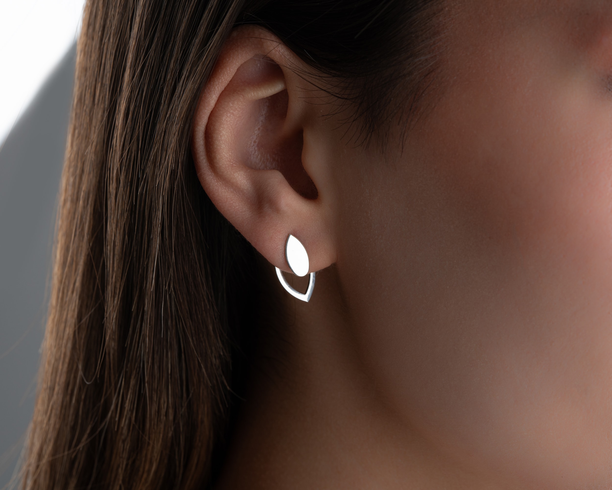 Çivili Çift Katlı Damla Küpe 925 Ayar Gümüş – Günlük ve Özel Kombin Kadın Küpesi