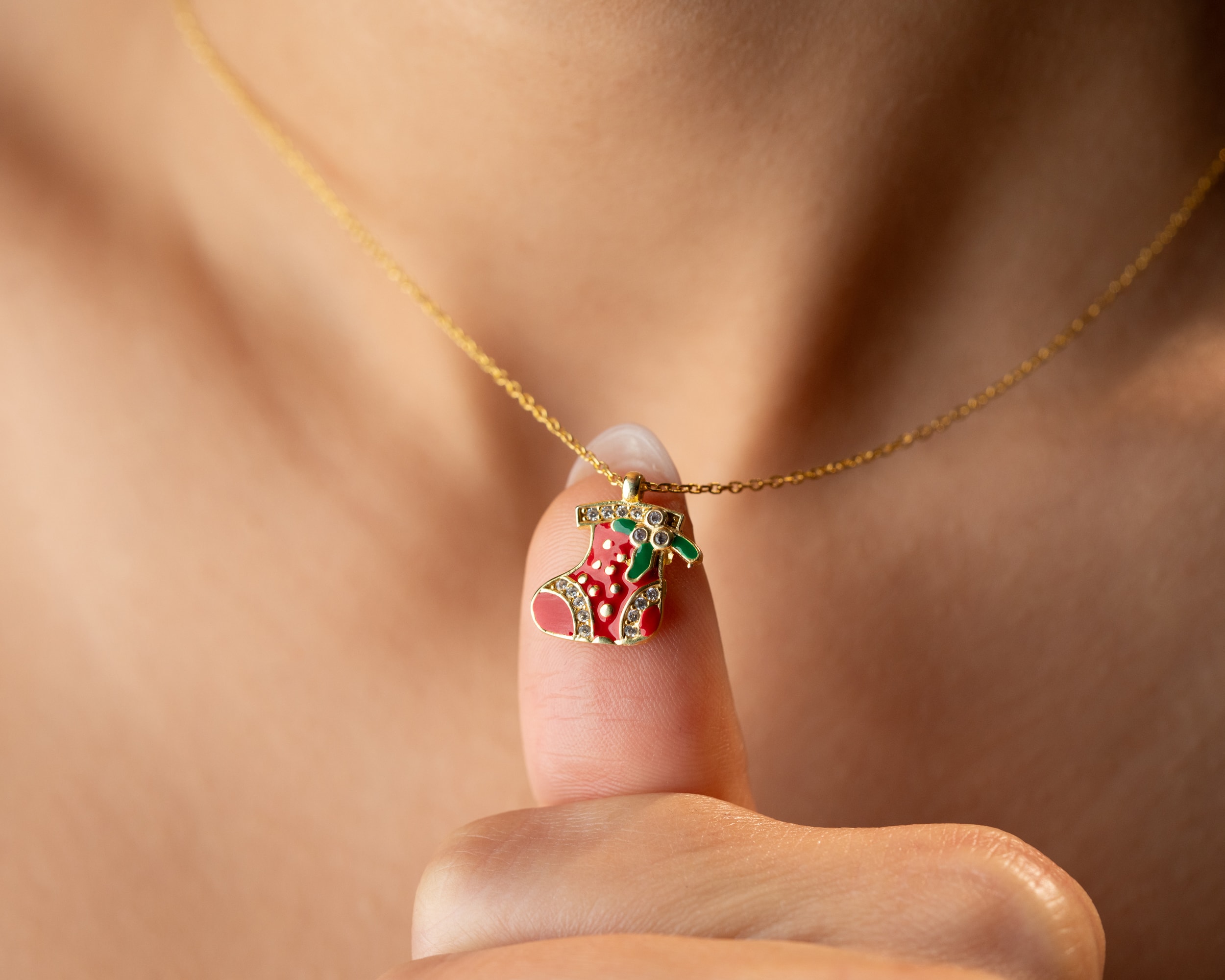 ✨ Mineli Yılbaşı Çorabı – Sevimli ve Parıltılı Yeni Yıl Detayı