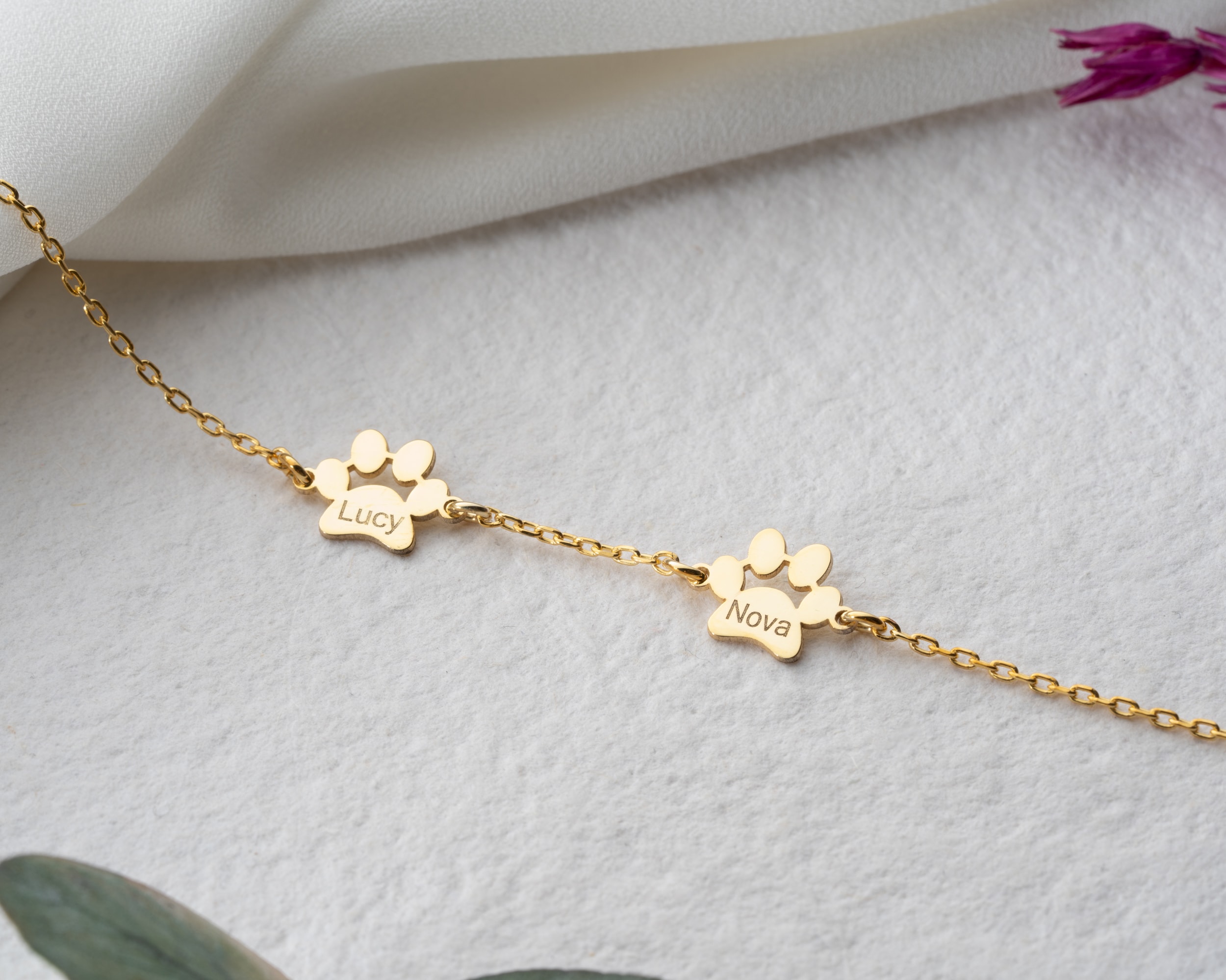 İsimli Pati Bileklik – Sevimli Dostlarınıza Özel 925 Ayar Gümüş Kişisel Tasarım