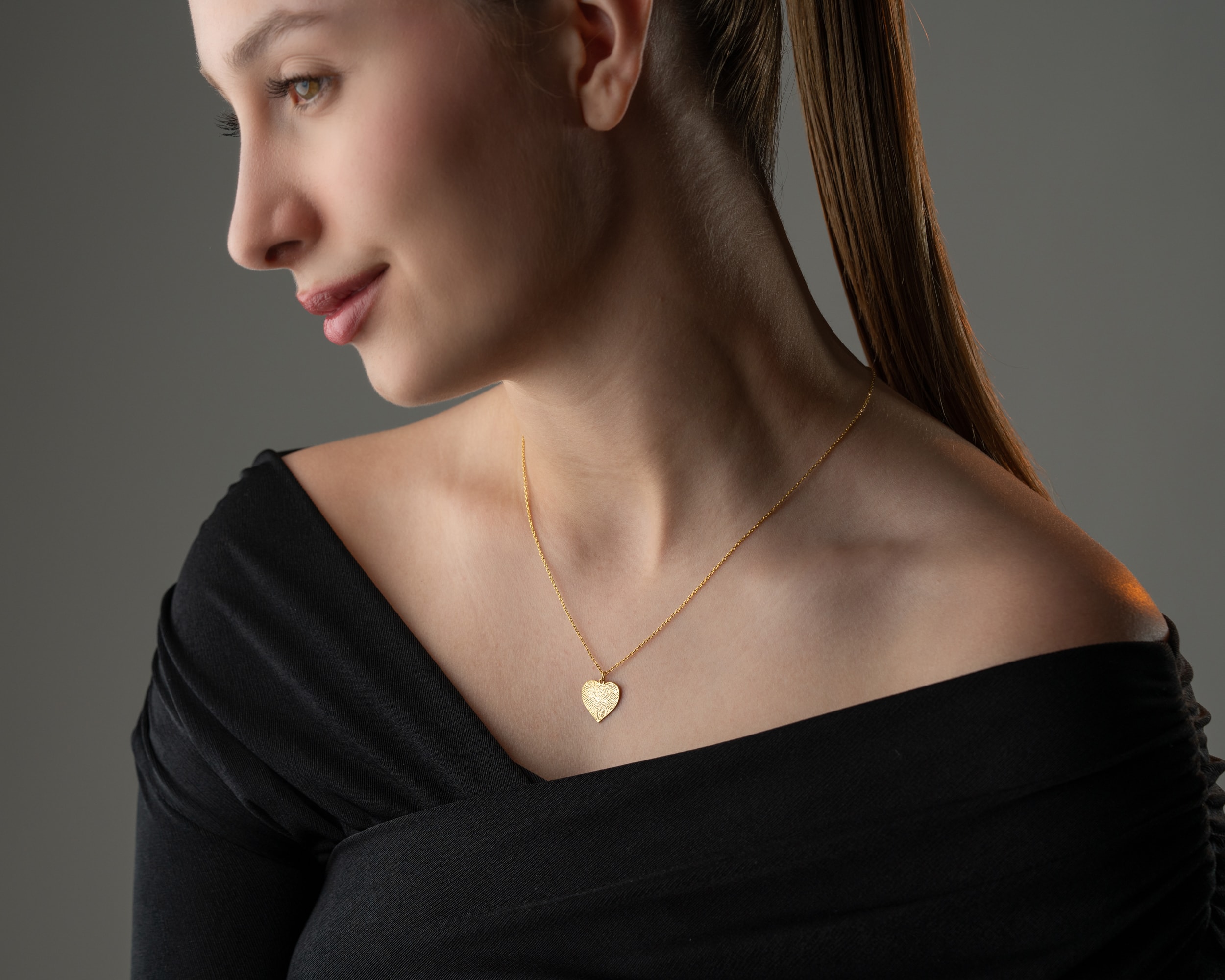 Kişiye Özel Disk, Oval veya Kalp Şekilli Çift Parmak İzi Kolye – Anlamlı Hatıra Takısı