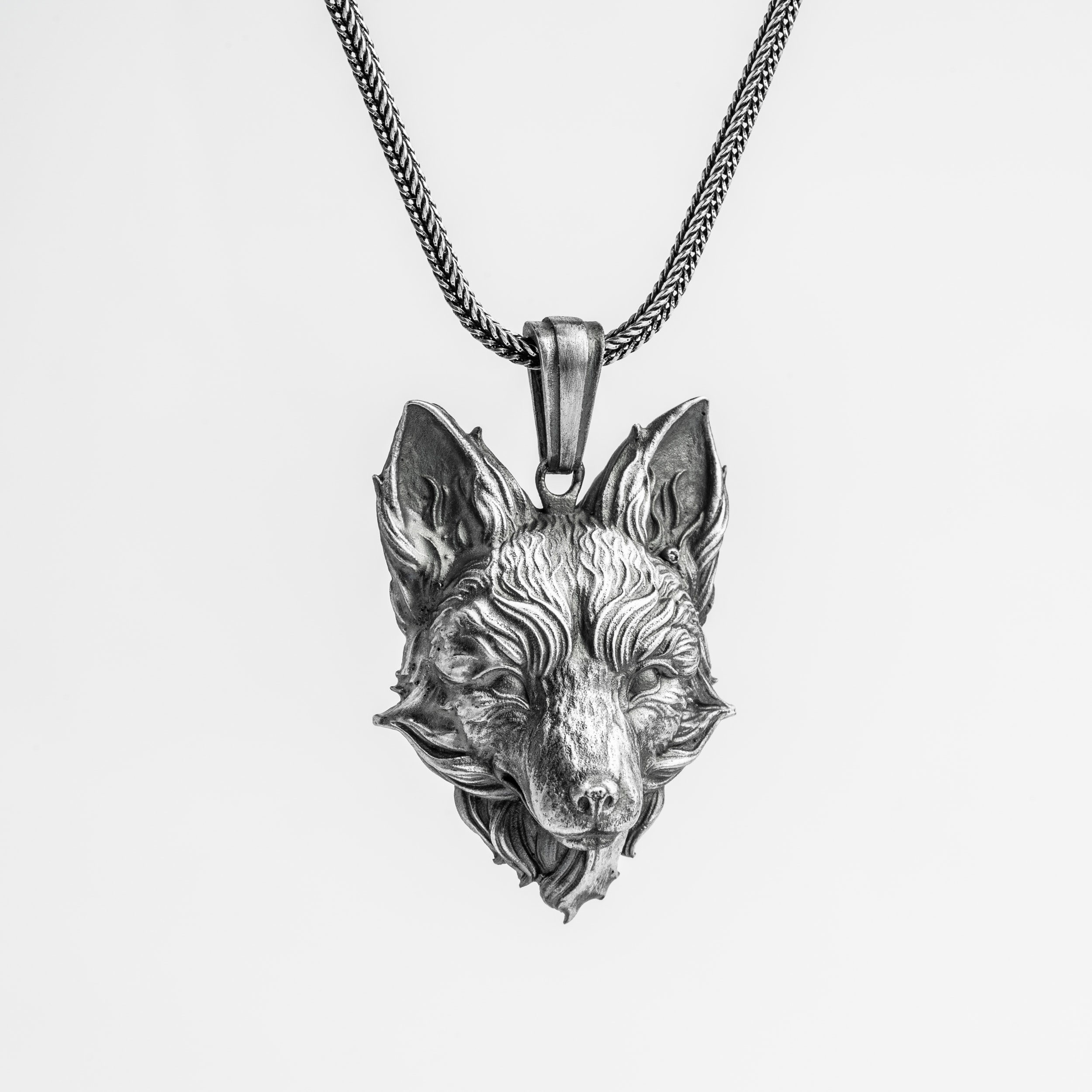 Kurt Erkek Kolye | Tilki Kuyruğu Zincirli Güç ve Özgürlük Tasarımı