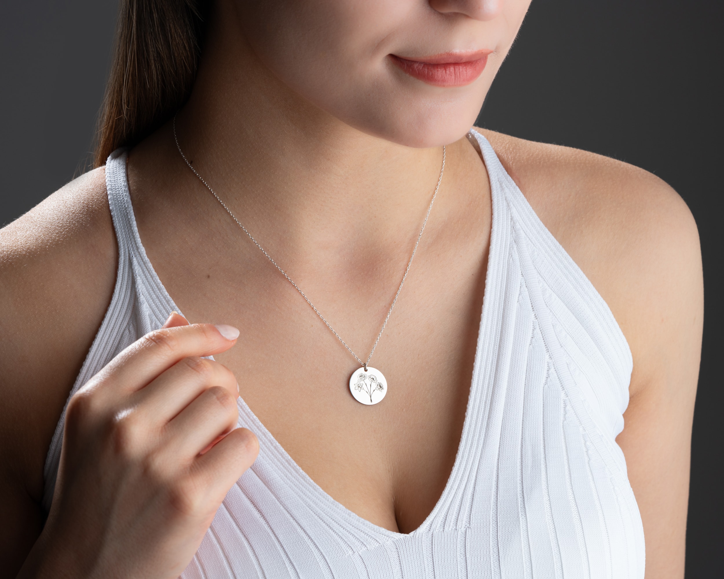 Çoklu Doğum Çiçeği Kolye - Aile Kolyesi – Disk Üzeri Kişiselleştirilebilir Çiçekli Tasarım | AG Gold Silver