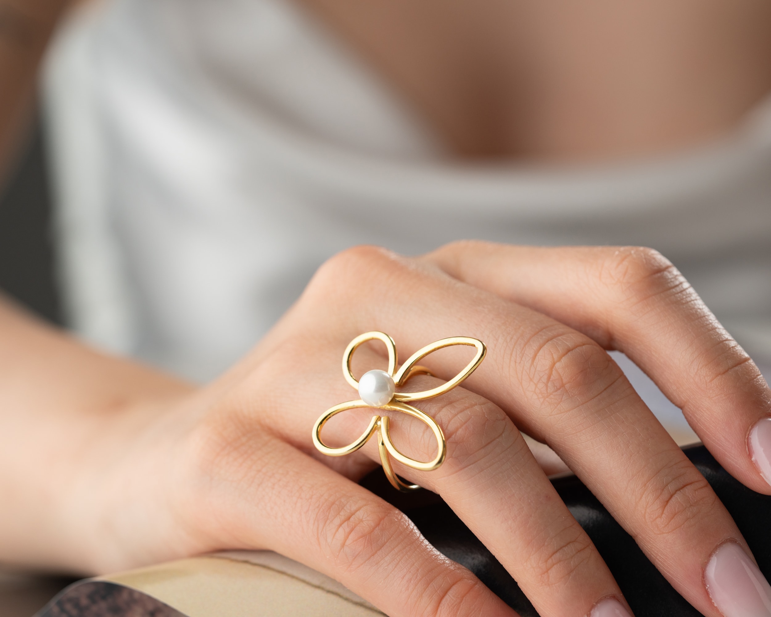 Gümüş İnci Kelebek Yüzük - Zarif ve Şık Kadın Yüzüğü
