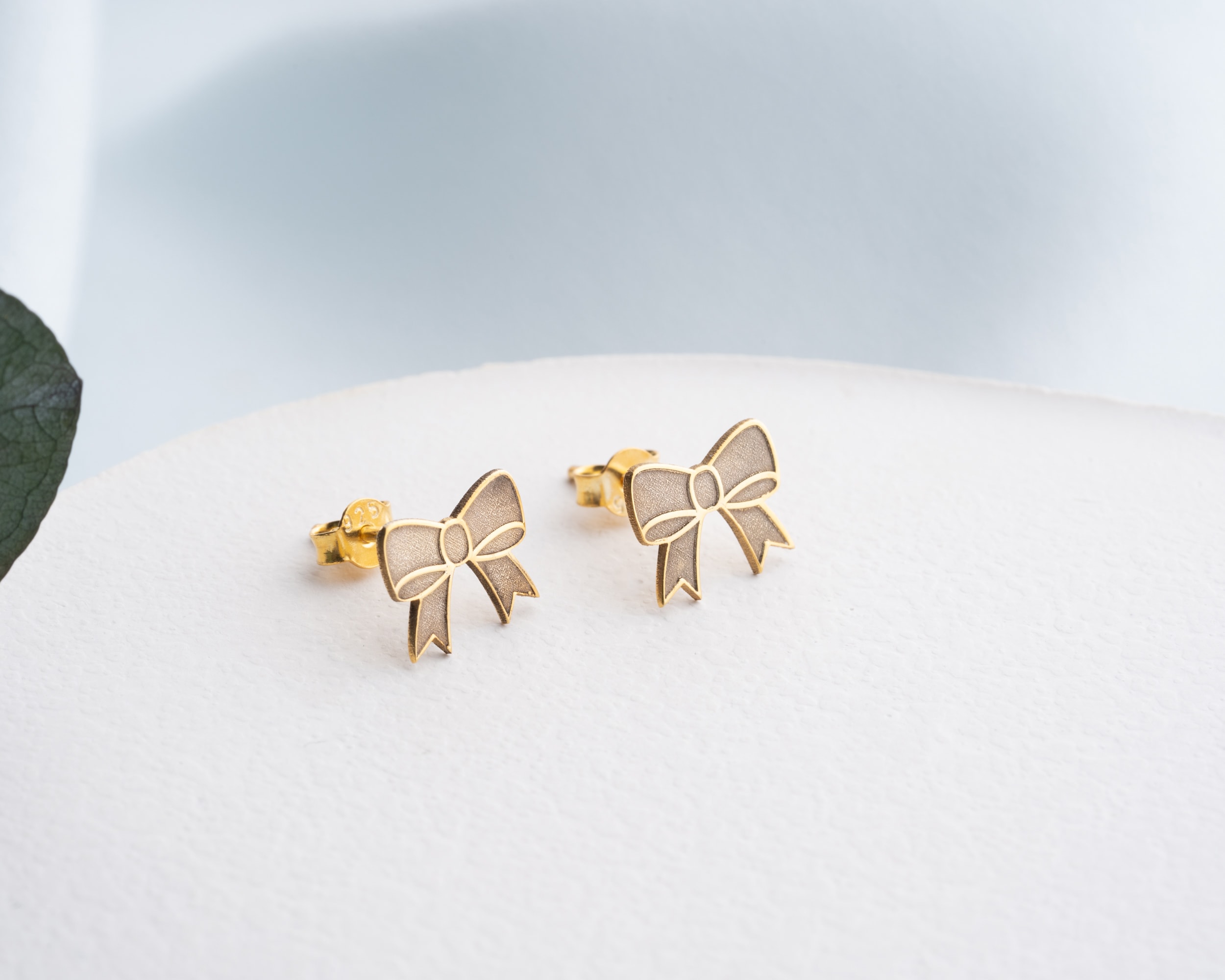 925 Ayar Gümüş Çivili Fiyonk Küpe – Zarafetin Tatlı Hali