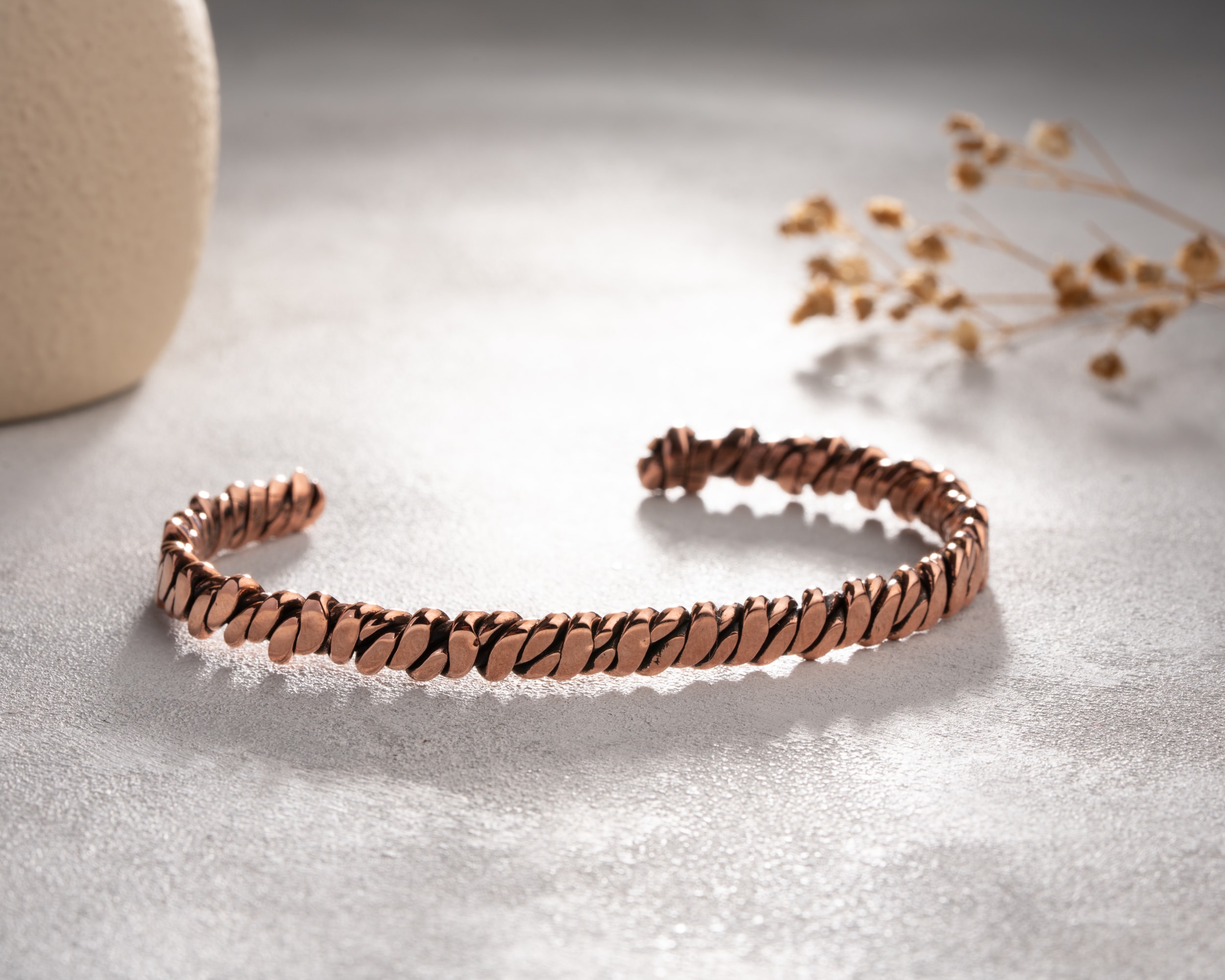 El Yapımı %100 Bakır Bileklik | Doğal Enerji ve Zamansız Şıklık