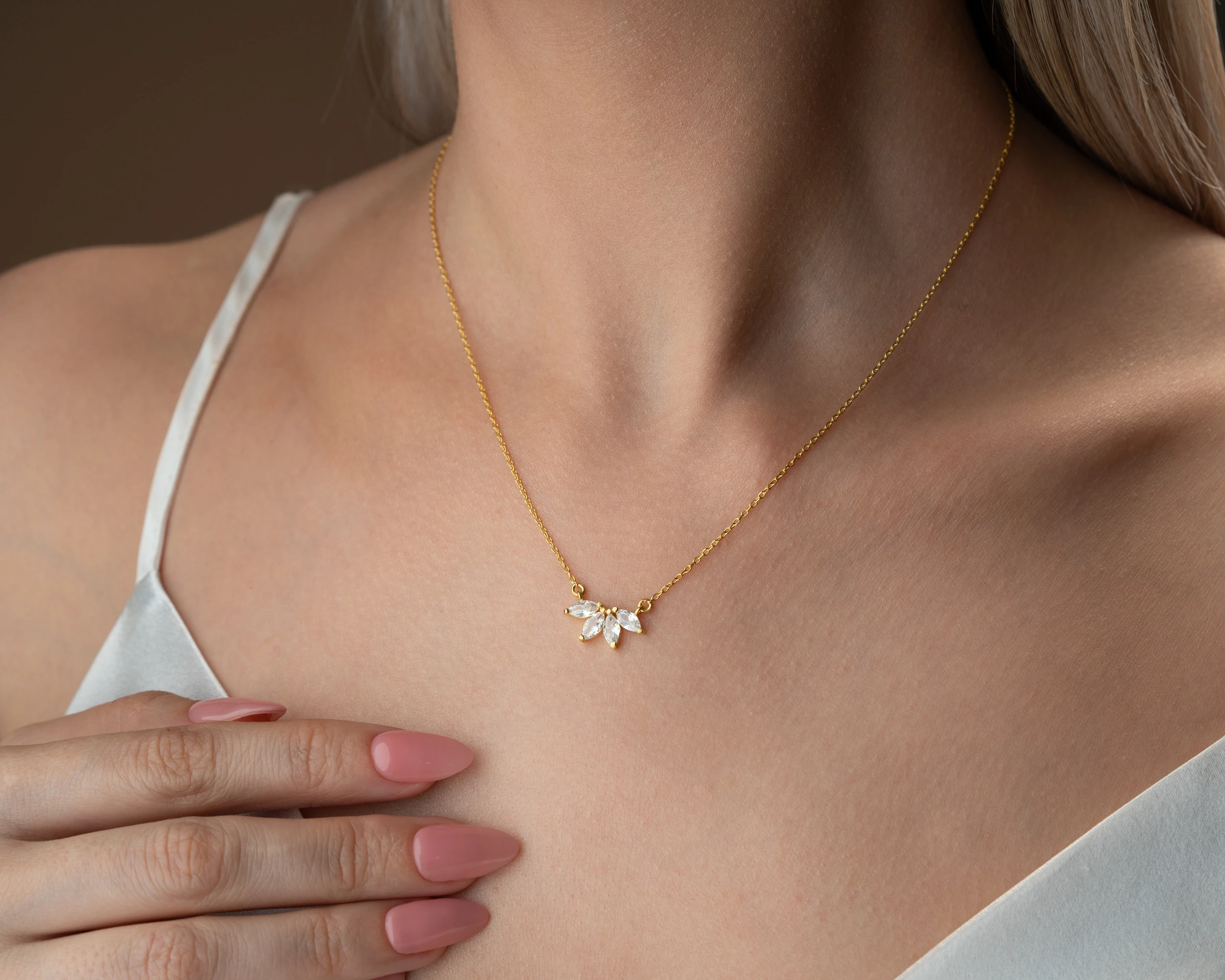 Markiz Kesim 4’lü Zirkon Taşlı Kolye – Işıltılı ve Zarif Kadın Kolye | Gümüş, Gold, Rose