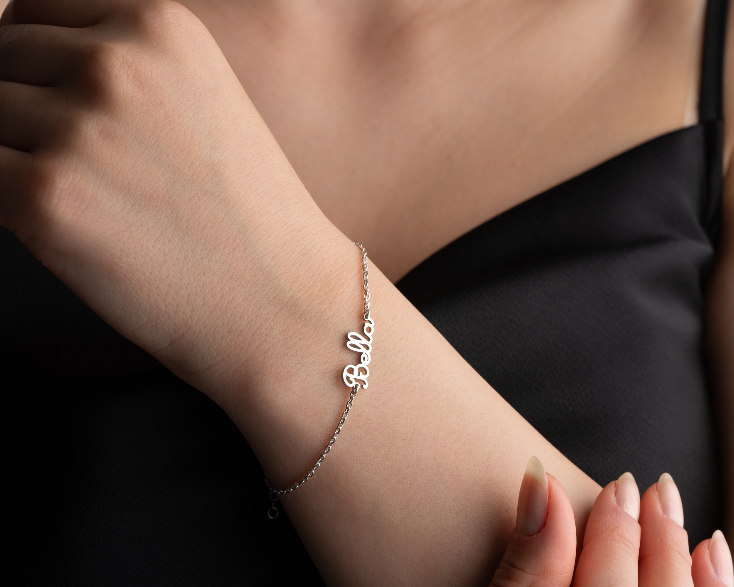 İsim Yazılı Bileklik - Tek veya Çift İsim Seçenekli - Çoklu İsimli Bileklik – Aile, Sevgili ve Arkadaş İsimleriyle Kişisel Takı