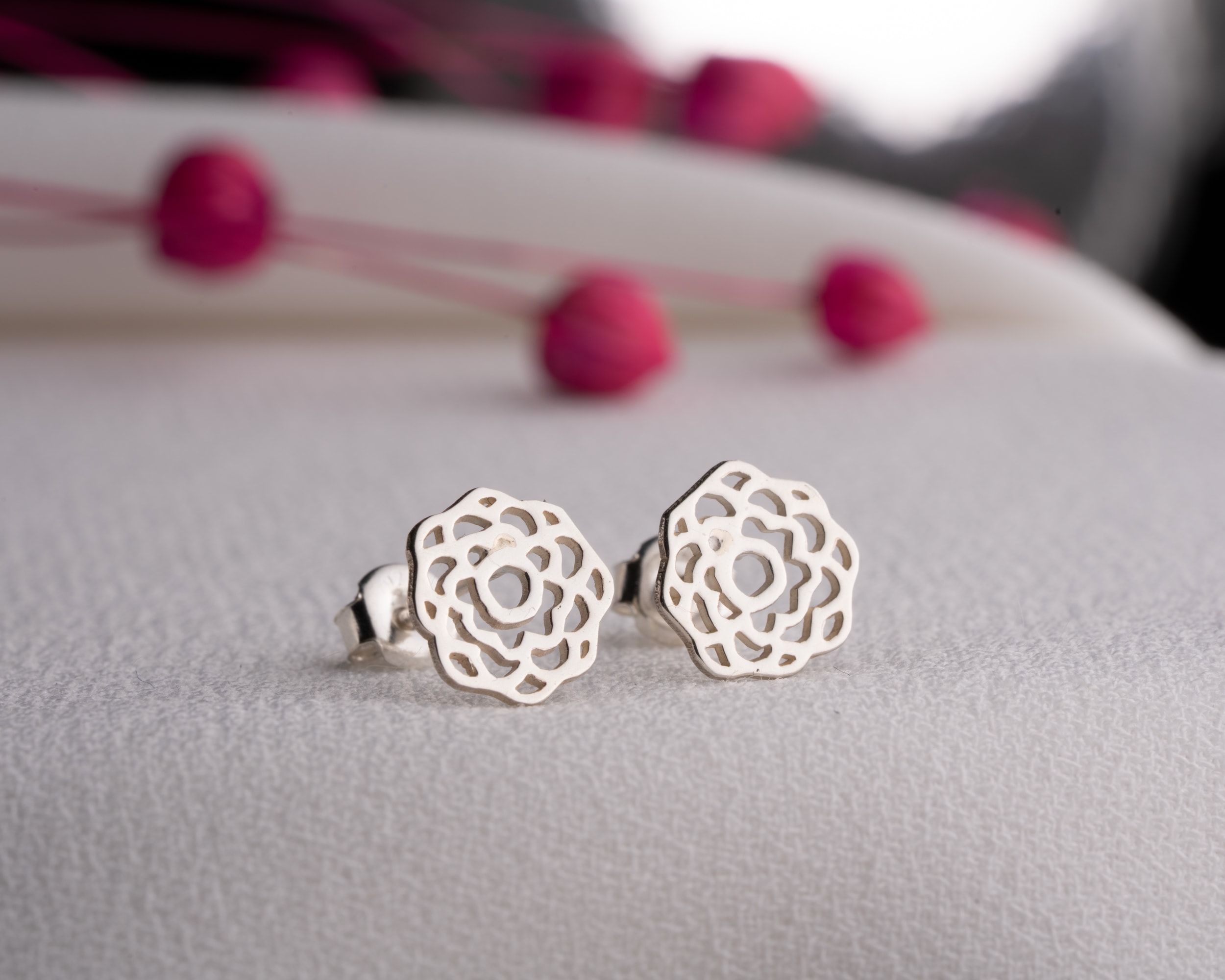 Kişiye Özel Doğum Çiçeği Küpe | Minimal ve Zarif