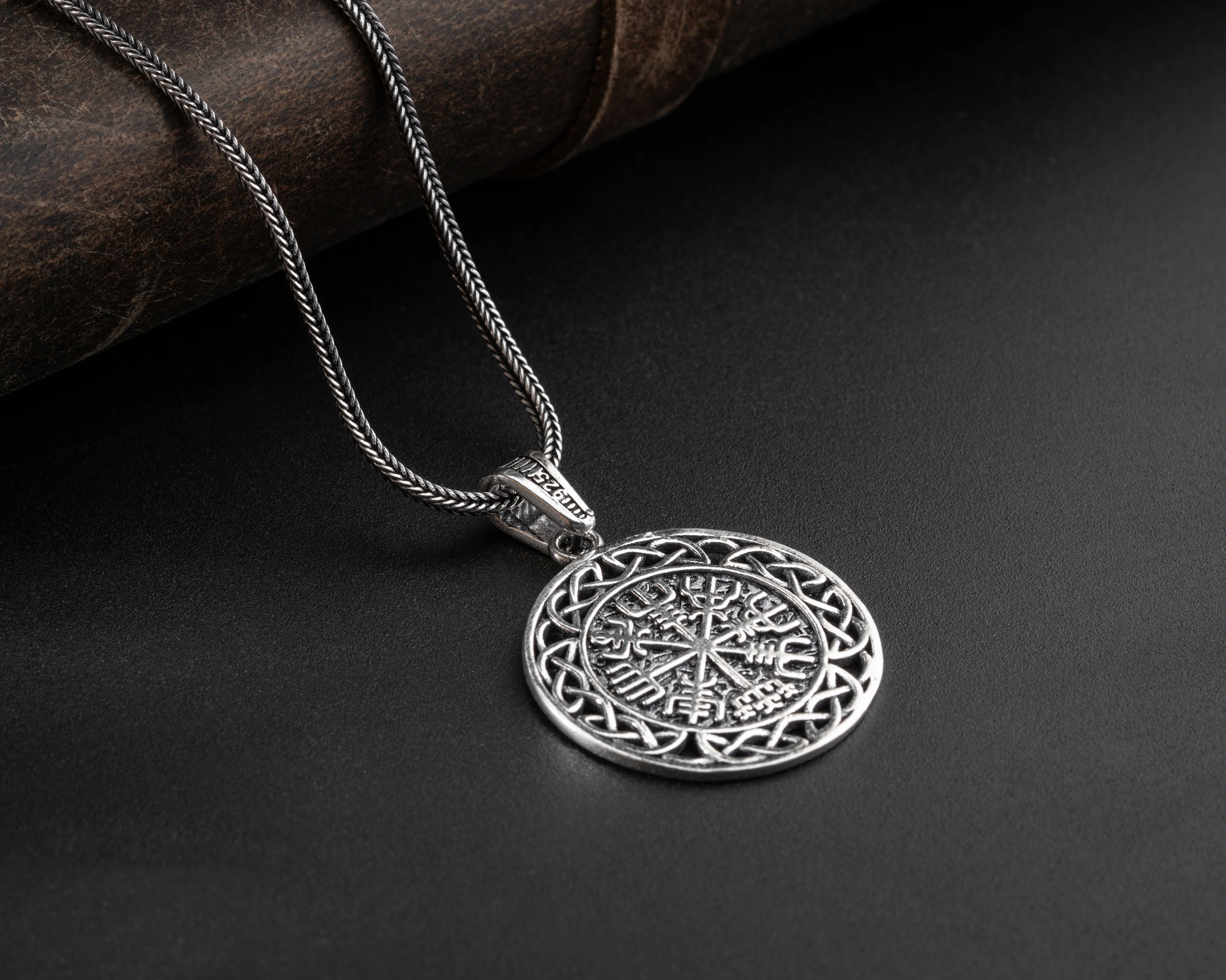 Viking Erkek Kolye | Tilki Kuyruğu Zincirli Mitolojik ve Güçlü Tasarım