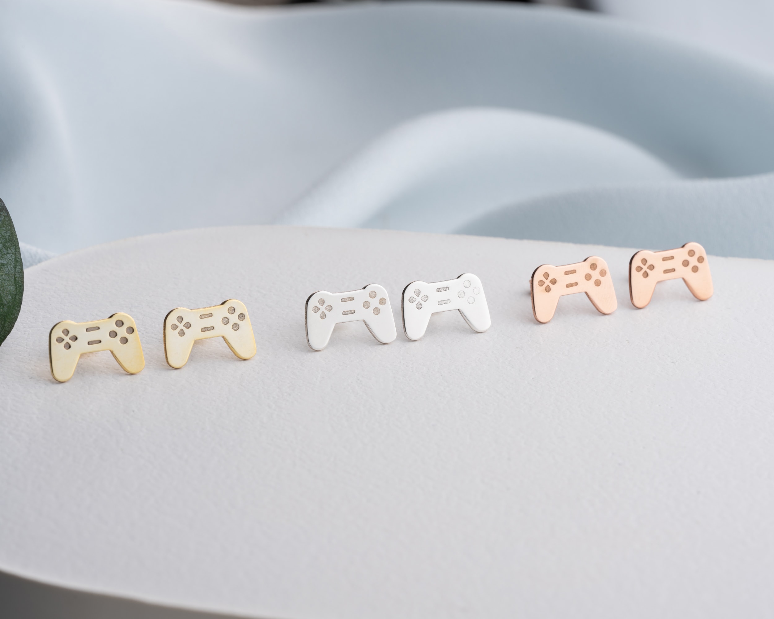 PlayStation Çivili Küpe 925 Ayar Gümüş – Kadın Takısı ve Oyunsever Hediye