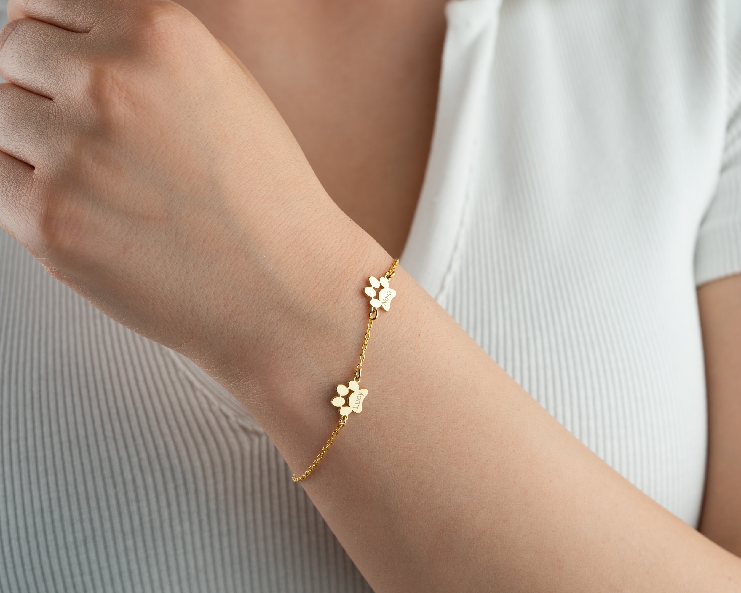 İsimli Pati Bileklik – Sevimli Dostlarınıza Özel 925 Ayar Gümüş Kişisel Tasarım