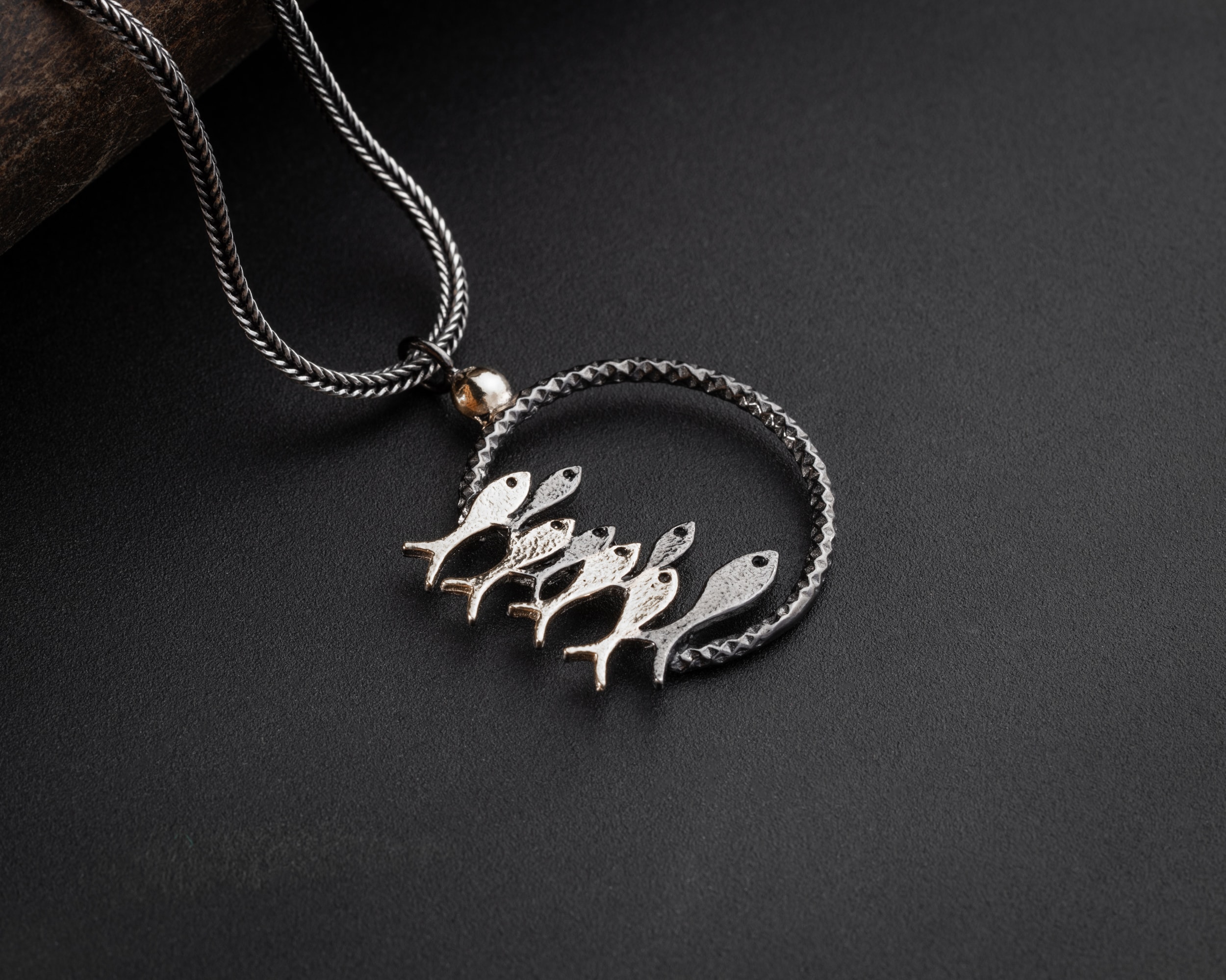 Balık Ailesi Erkek Kolye | Tilki Kuyruğu Zincirli Anlamlı ve Şık Tasarım