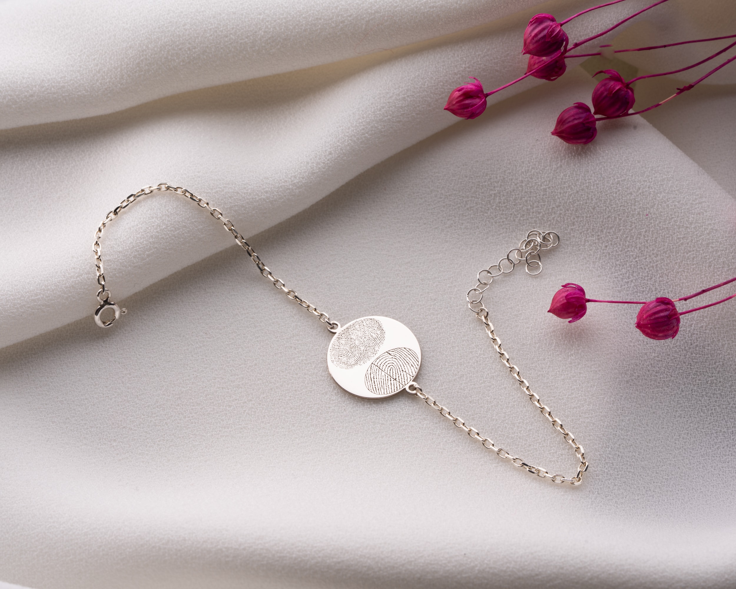 Kişiye Özel Disk, Oval veya Kalp Şekilli Çift Parmak İzi Bileklik – Anlamlı Hatıra Tasarımı