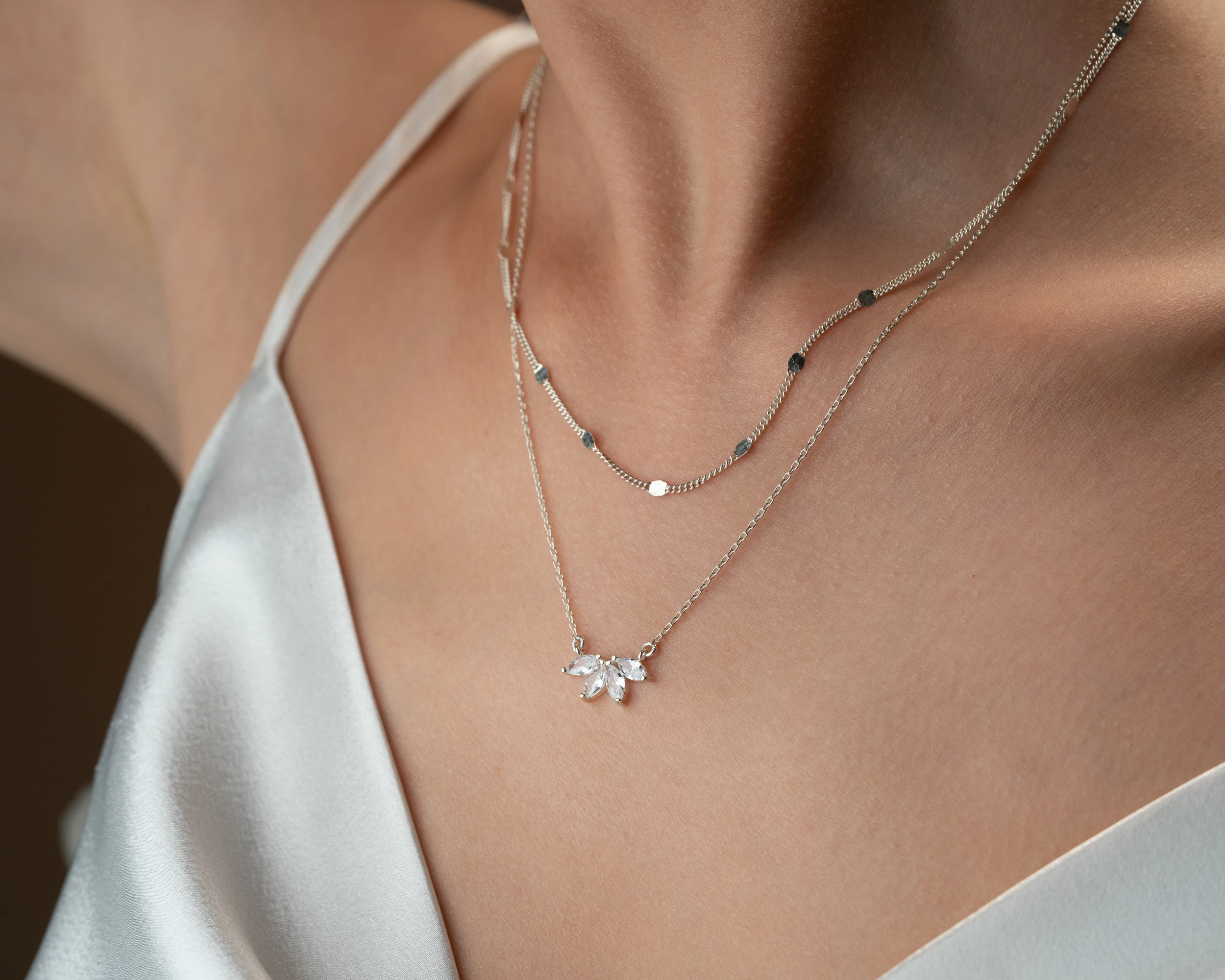 Markiz Kesim 4’lü Zirkon Taşlı Kolye – Işıltılı ve Zarif Kadın Kolye | Gümüş, Gold, Rose