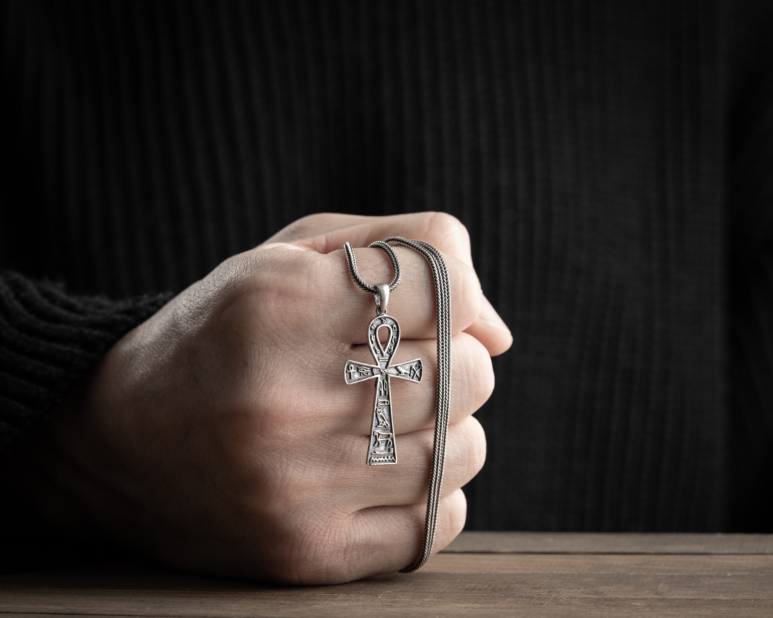 Mısır Ankh Erkek Kolye | Tilki Kuyruğu Zincirli Anlamlı ve Şık Tasarım