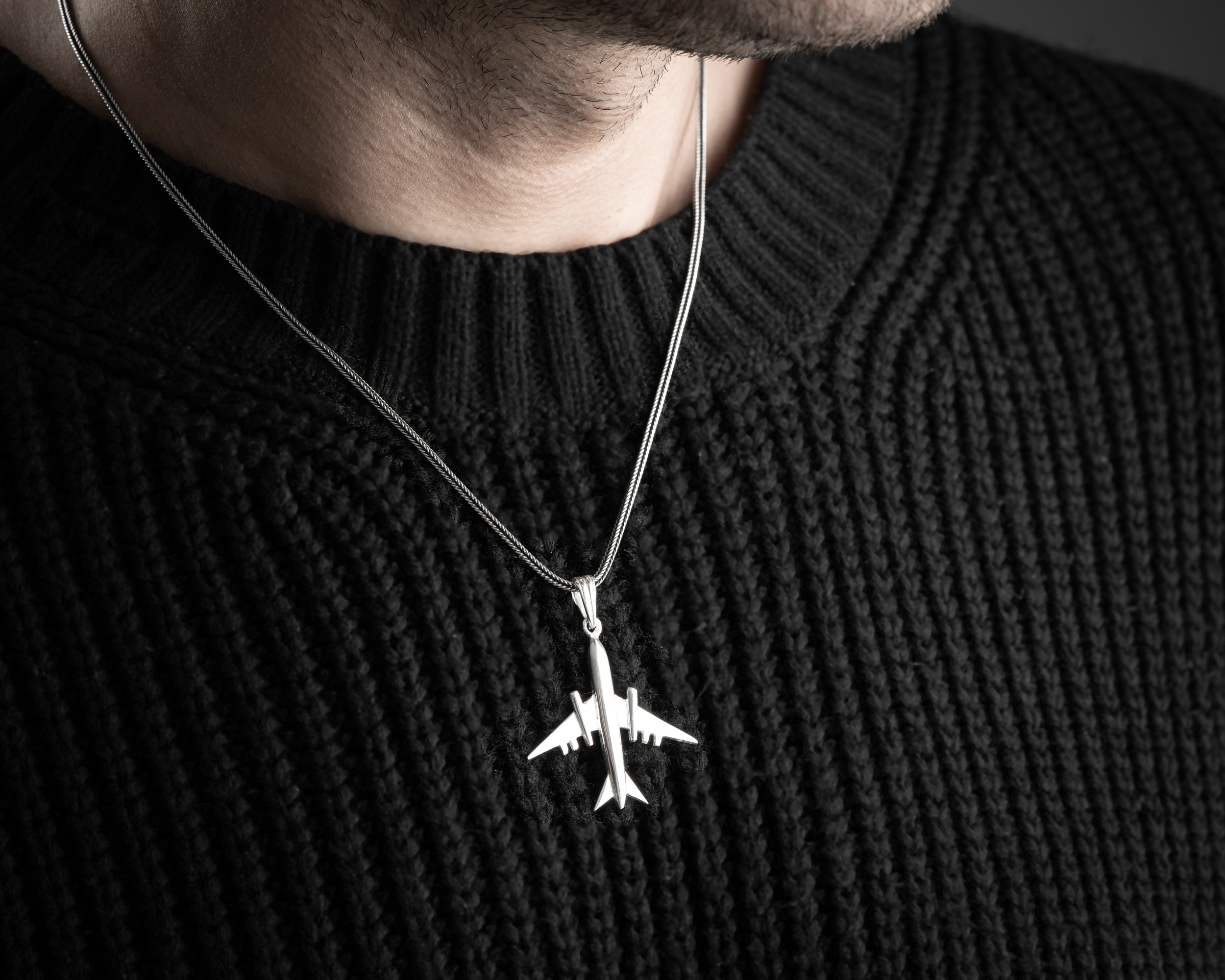 3 Boyutlu Uçak Erkek Kolye | Tilki Kuyruğu Zincirli Modern ve Şık Tasarım