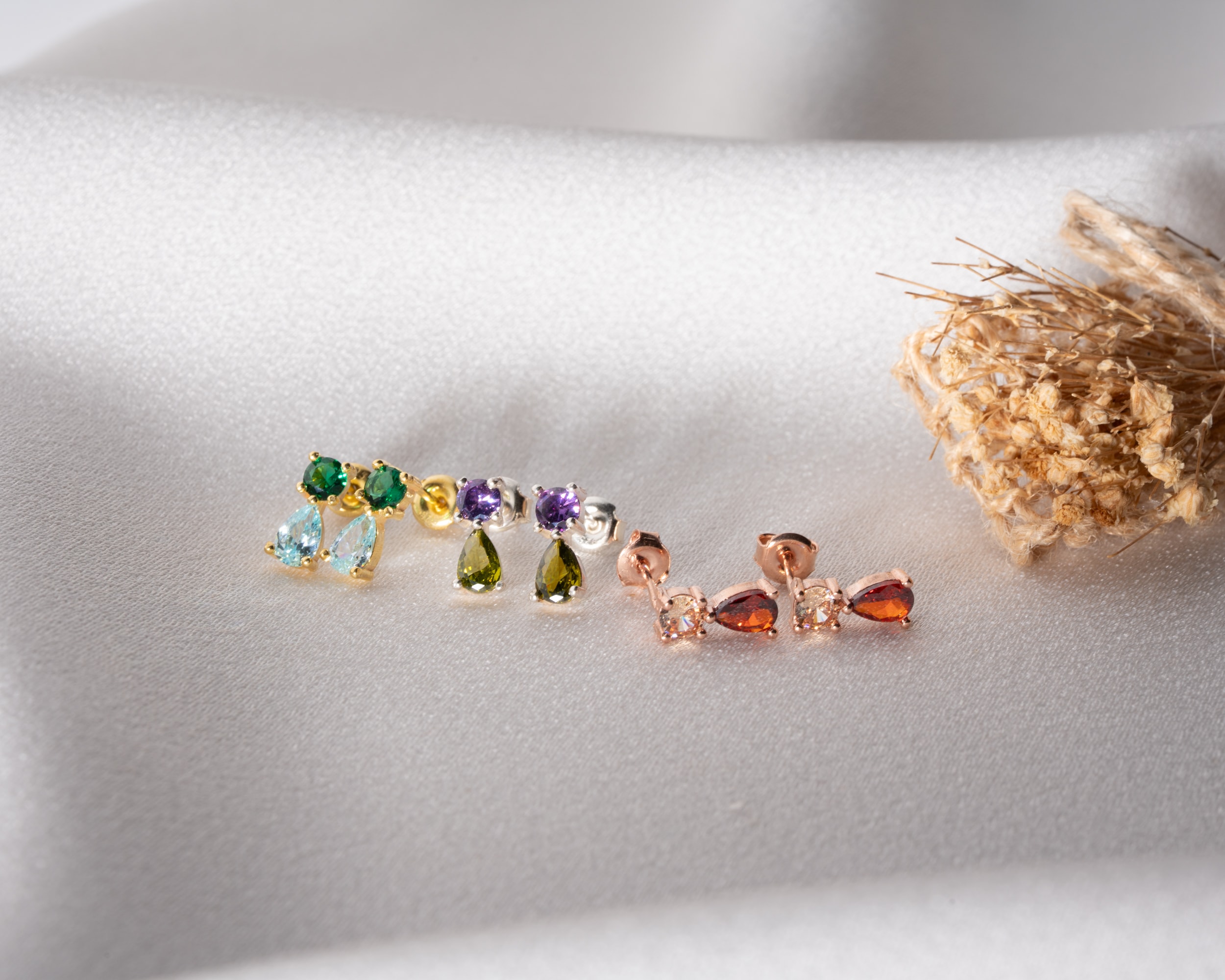 Çift Doğum Taşlı Kişisel Çivili Küpe - 925 Ayar Gümüş Zarif Tasarım | AG Gold Silver