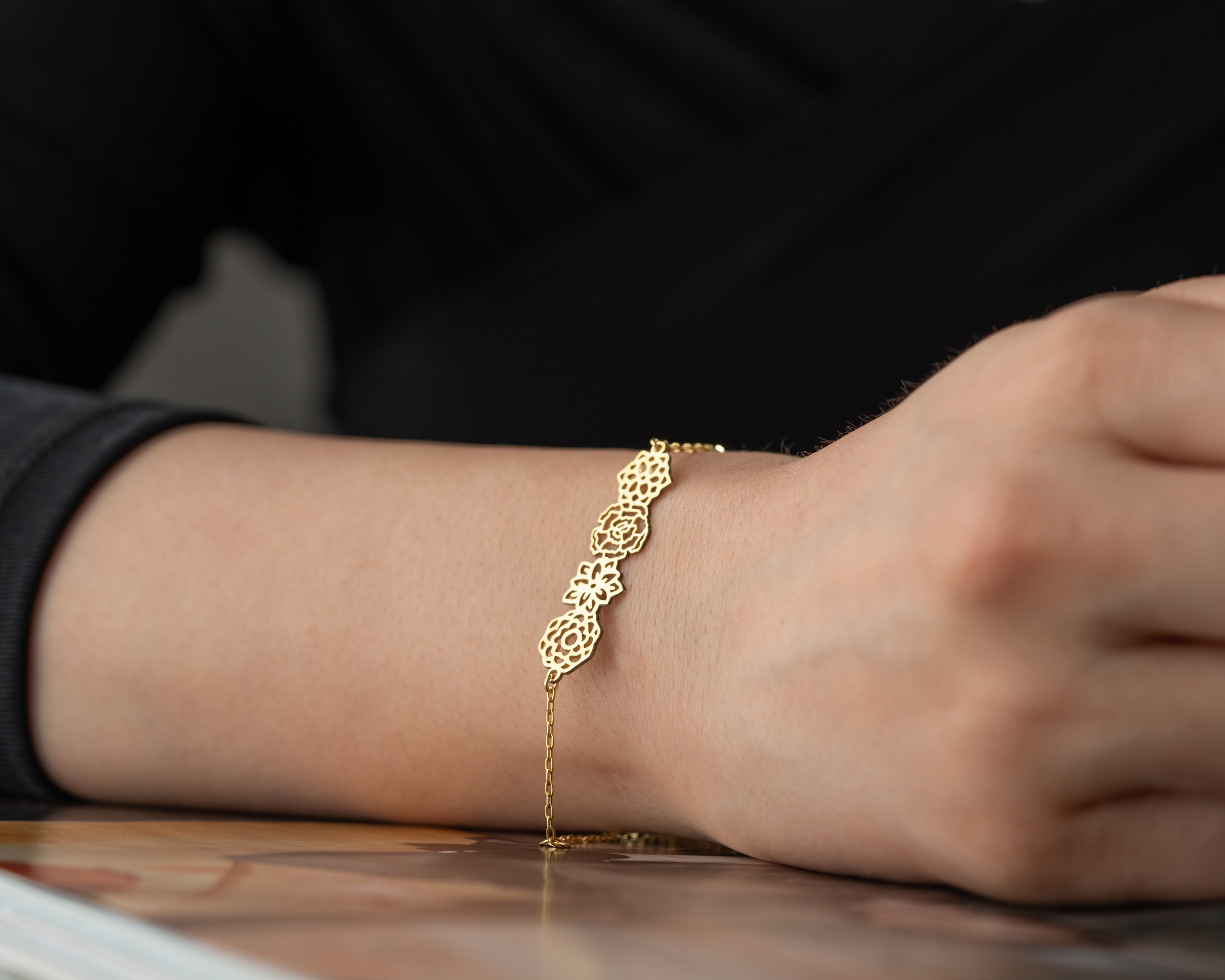 Doğum Çiçekli Bileklik – Top Zincir veya Forse Zincir Seçeneği