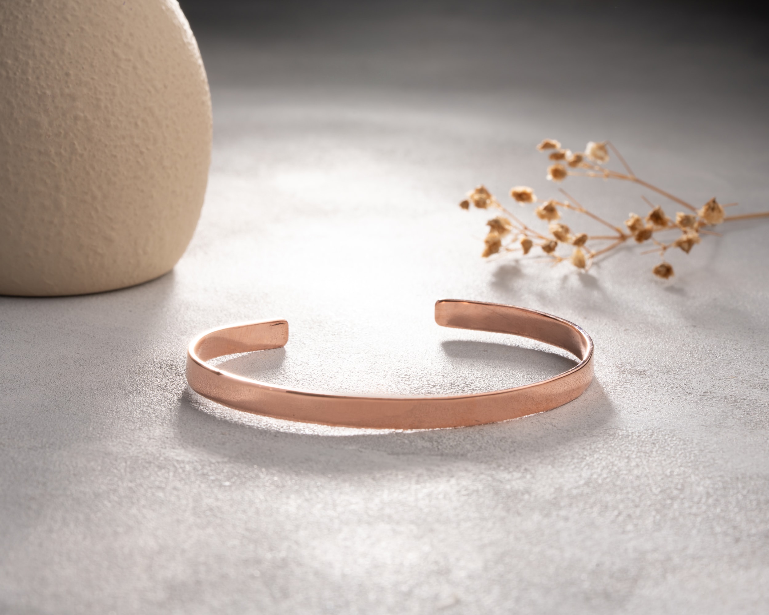 El Yapımı Düz Bakır Bileklik | Minimalist ve Zamansız Tasarım