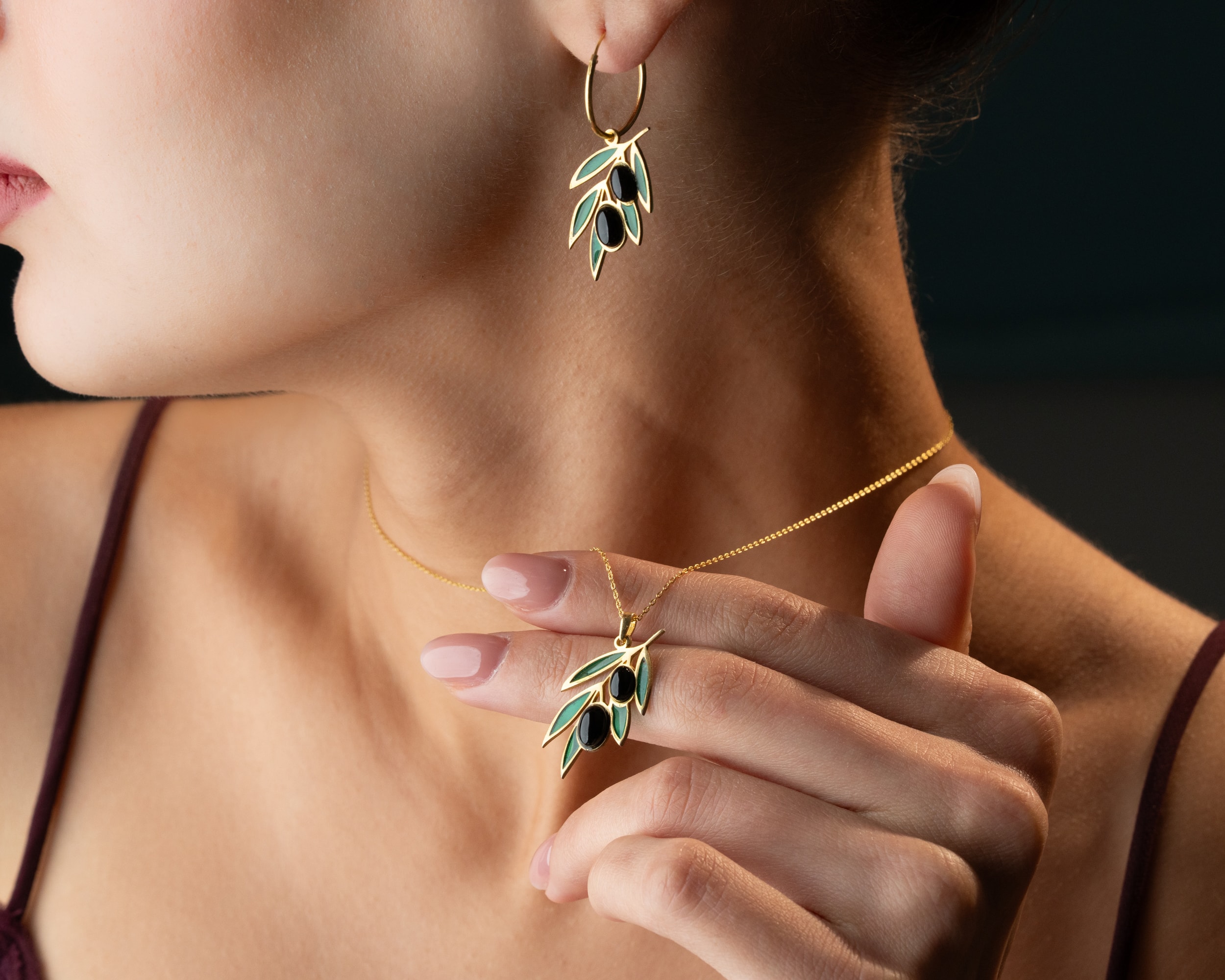 Zeytin Dalı Renkli Mineli Çift Oniks Taşlı Kolye ve Küpe – 925 Ayar Gümüş Set