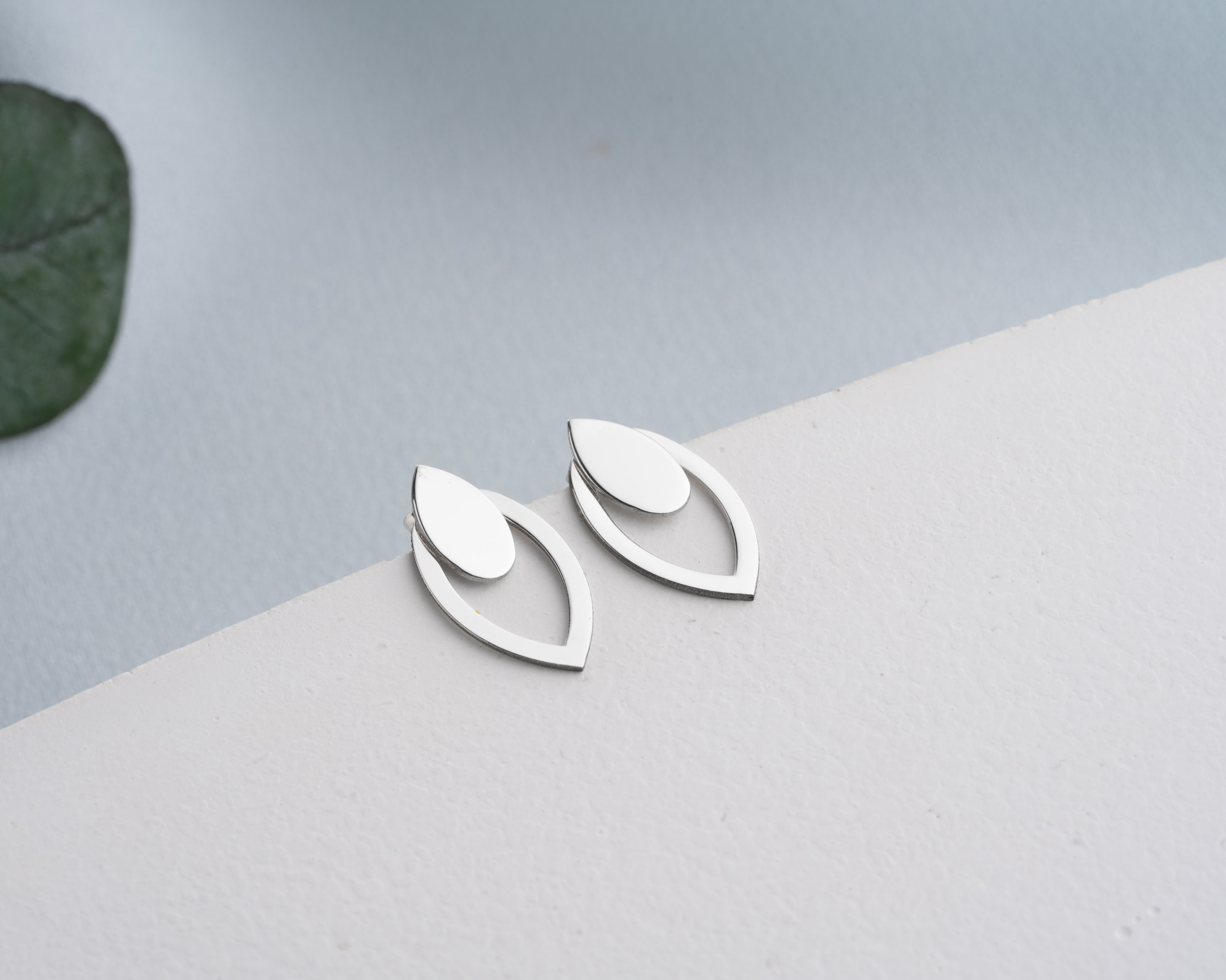 Çivili Çift Katlı Damla Küpe 925 Ayar Gümüş – Günlük ve Özel Kombin Kadın Küpesi