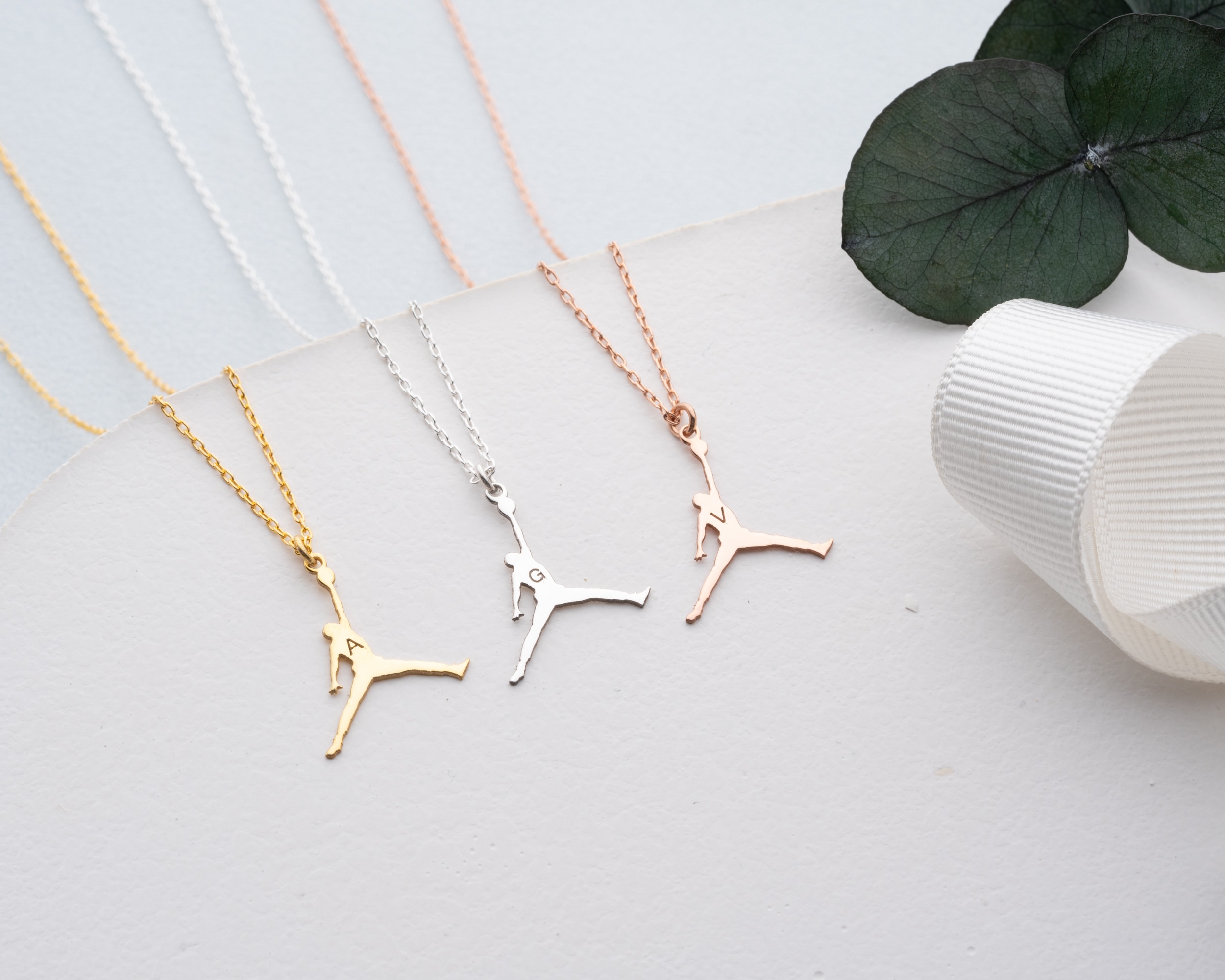 Jordan Kolye – Tarzını Sahaya Taşı | Spor Tutkunlarına Özel Şık Tasarım