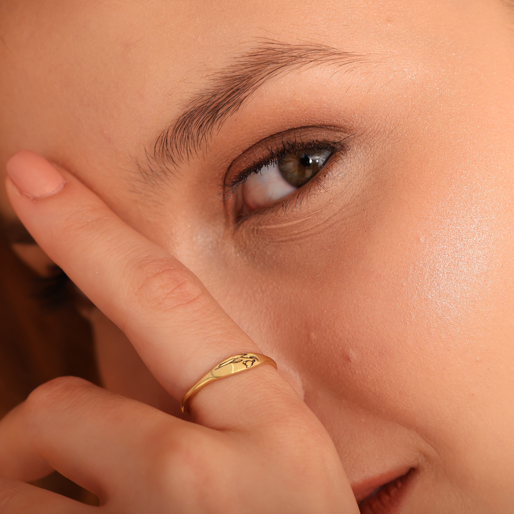 Doğum Çiçekli Yüzük – Kişiye Özel Anlamlı Takı