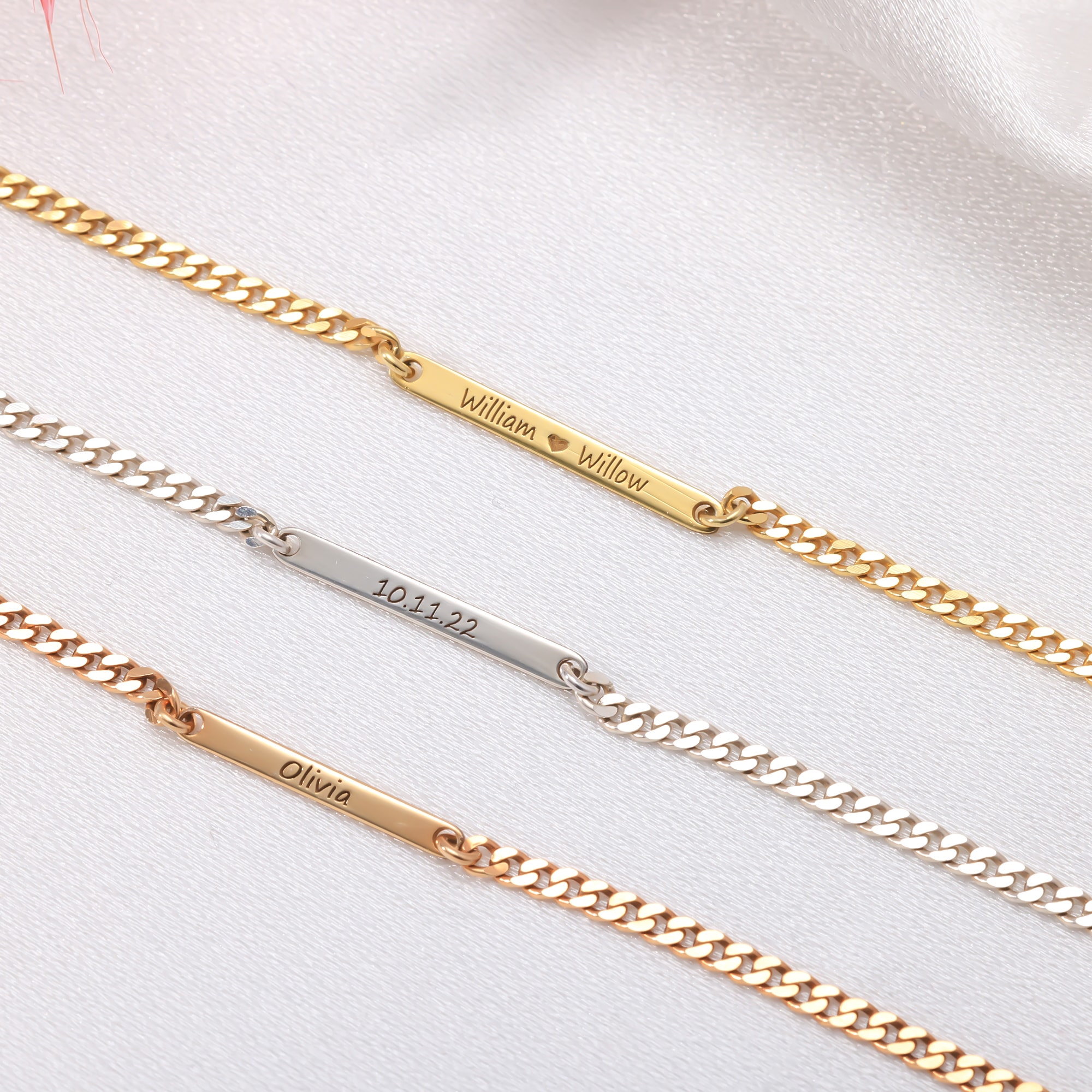 Kişiselleştirilebilir Bar Bileklik - 925 Ayar Gümüş - Zarifliğin Simgesi