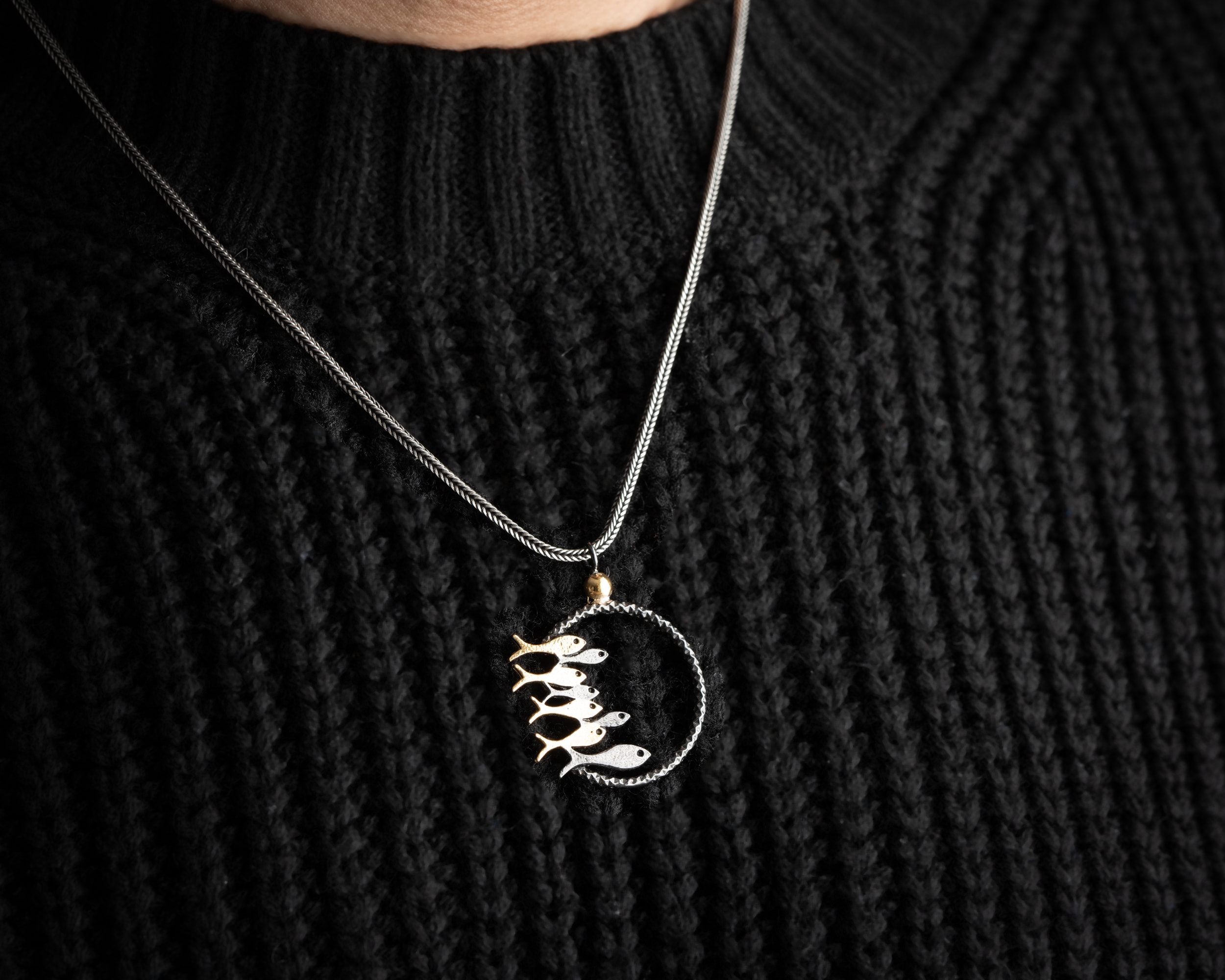 Balık Ailesi Erkek Kolye | Tilki Kuyruğu Zincirli Anlamlı ve Şık Tasarım