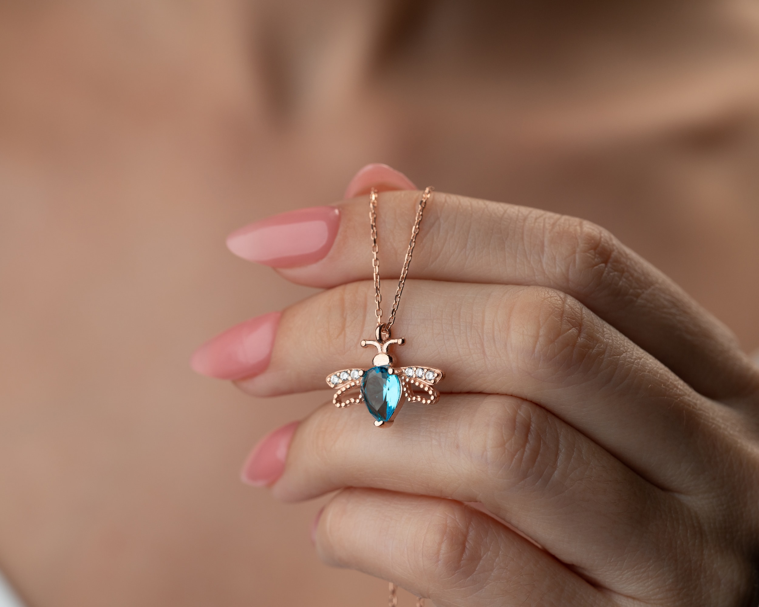 Doğum Taşlı Arı Kolye – 925 Ayar Gümüş Kişiye Özel Takı