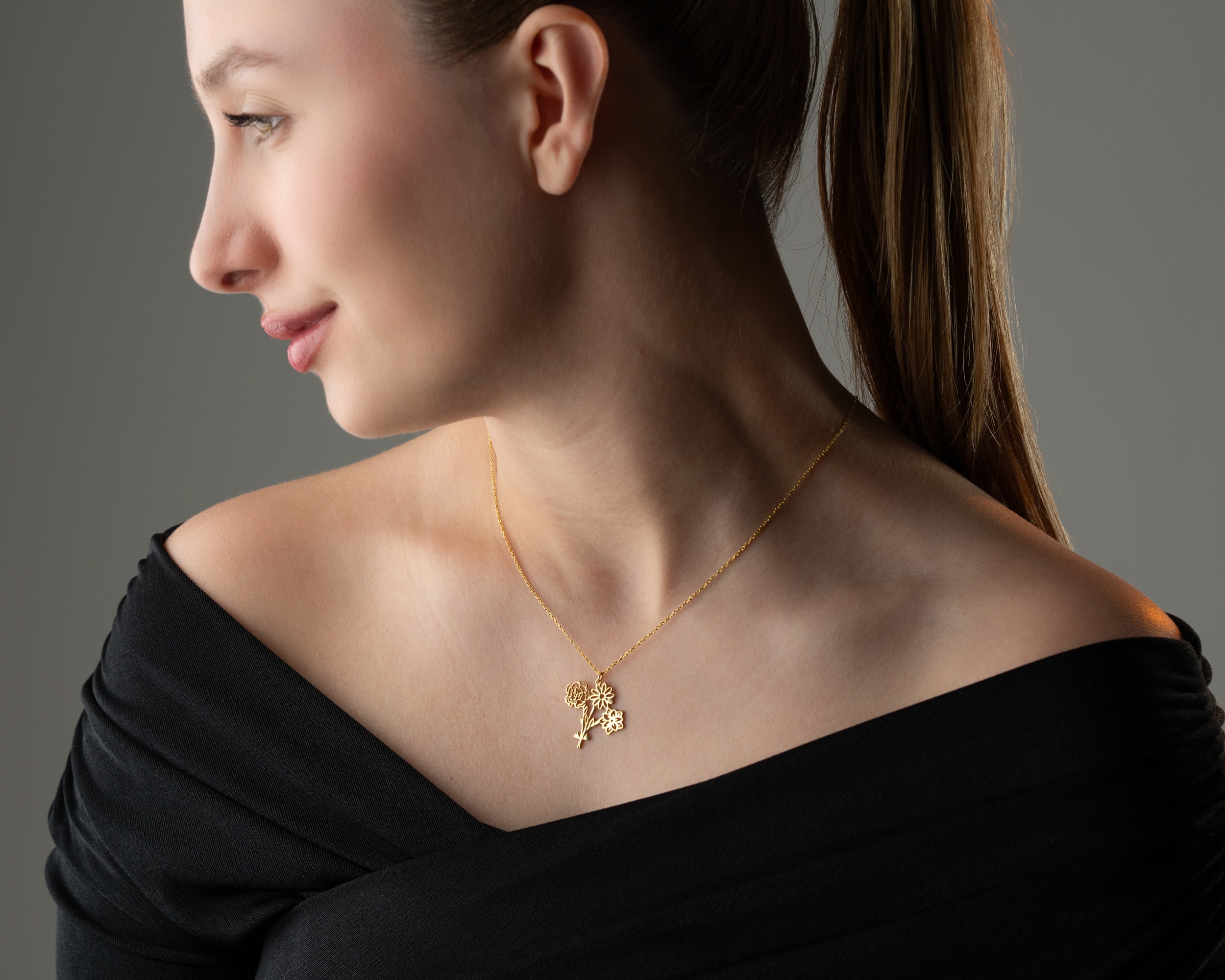 Çoklu Doğum Çiçeği Kolye – Aile Kolyesi | Kişiye Özel, Zarif ve Anlamlı