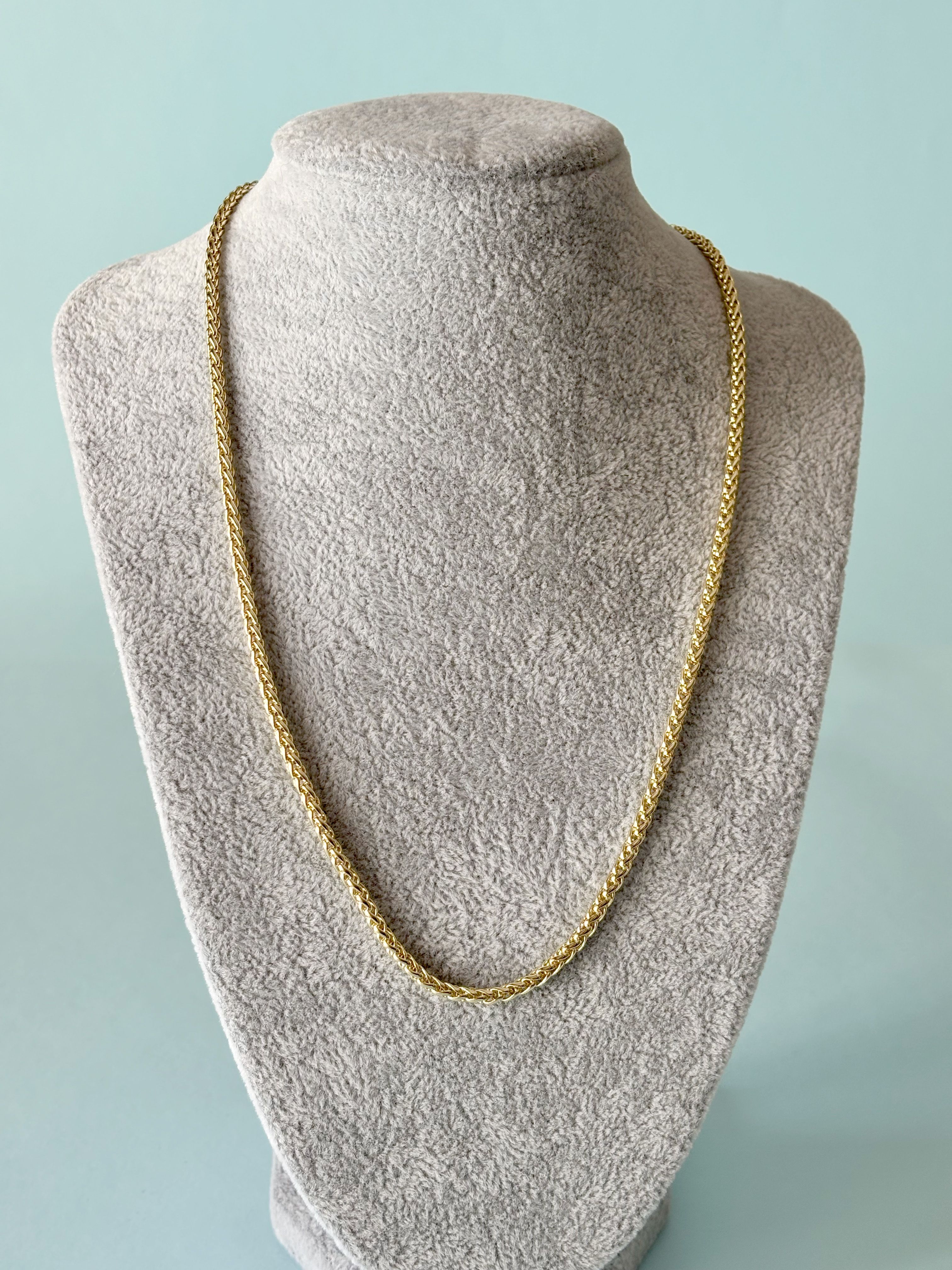 Gold Burgu Kolye