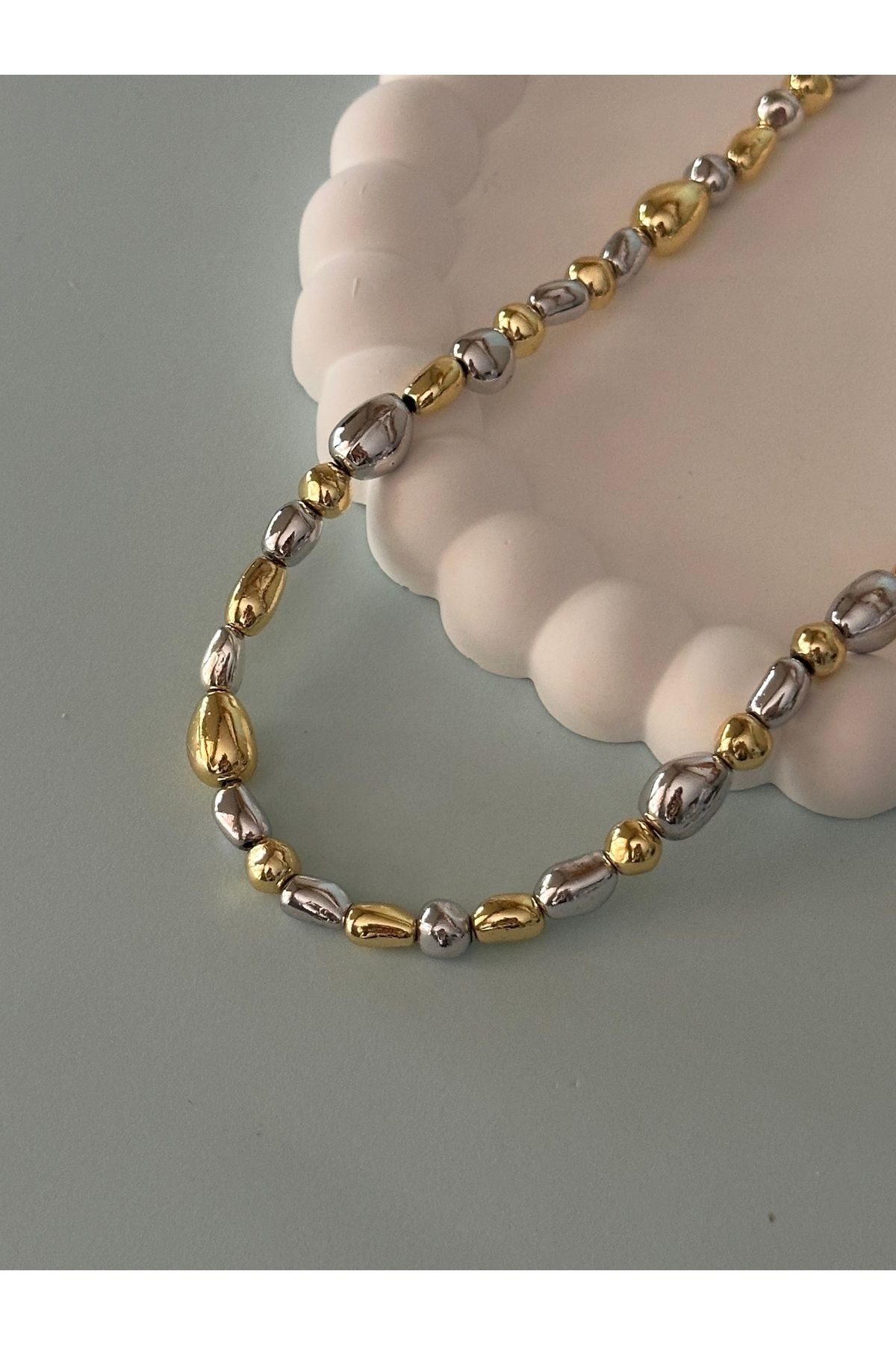 2 Renkli Oval Plaka Sıralı Kolye