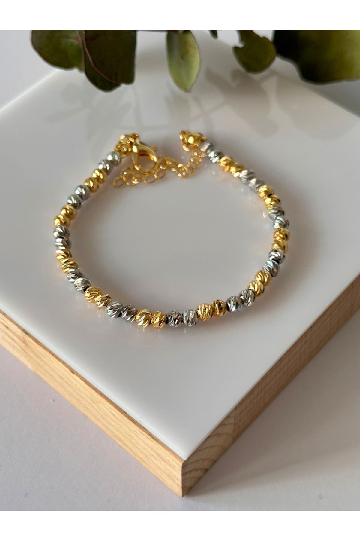 Dorika Gold ve Silver Detaylı Bileklik