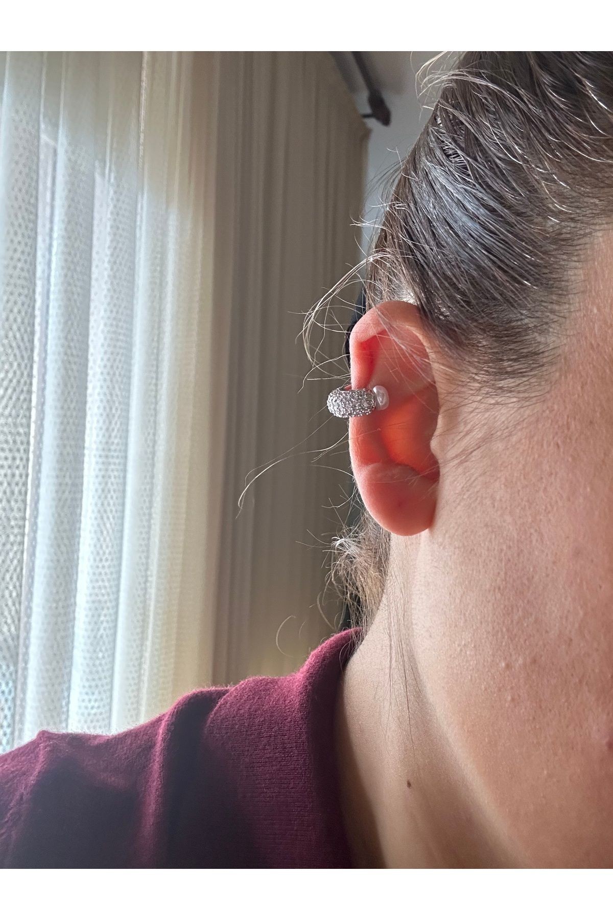 Özel Seri Boru Plaka Üzeri Zirkon Taş Detaylı Ucu İncili Silver Earcuff