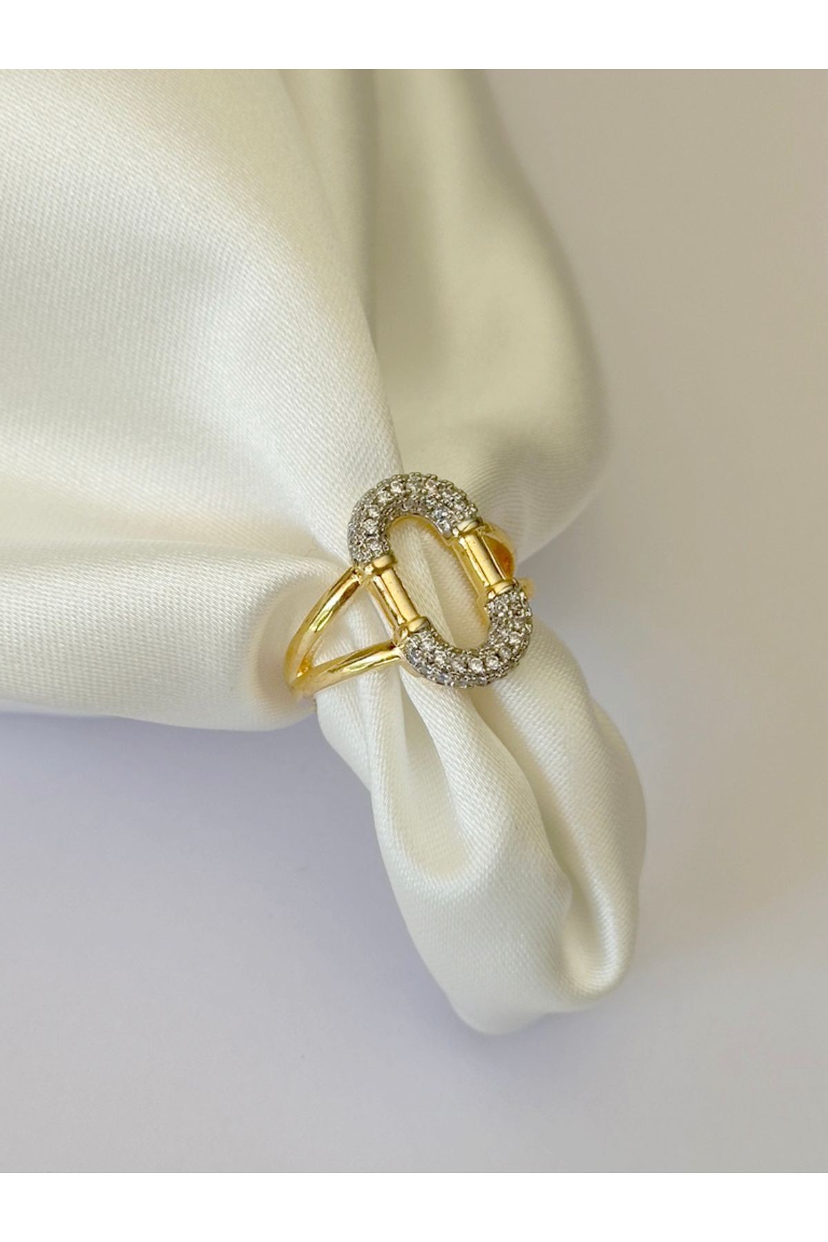 Ayarlanabilir Oval Zirkon Taşlı Gold Yüzük